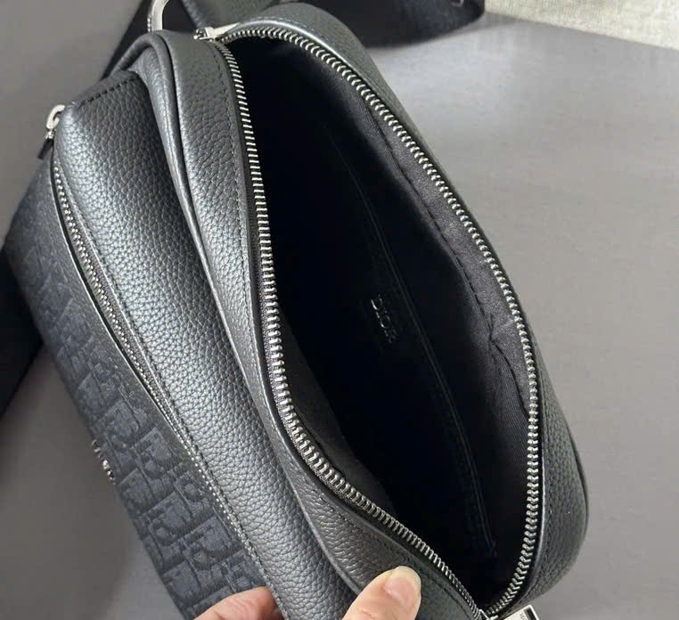 Túi Dior Zipped Messenger Bag_thumbnail_3