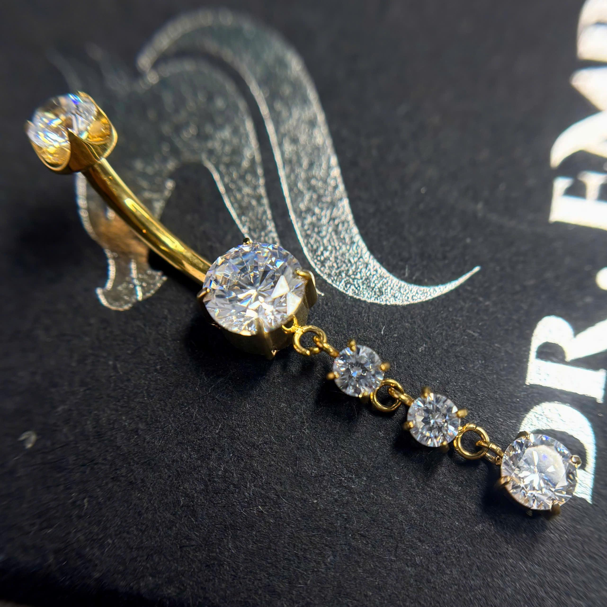 Rốn titan vàng 3 đá rơi_thumbnail_1