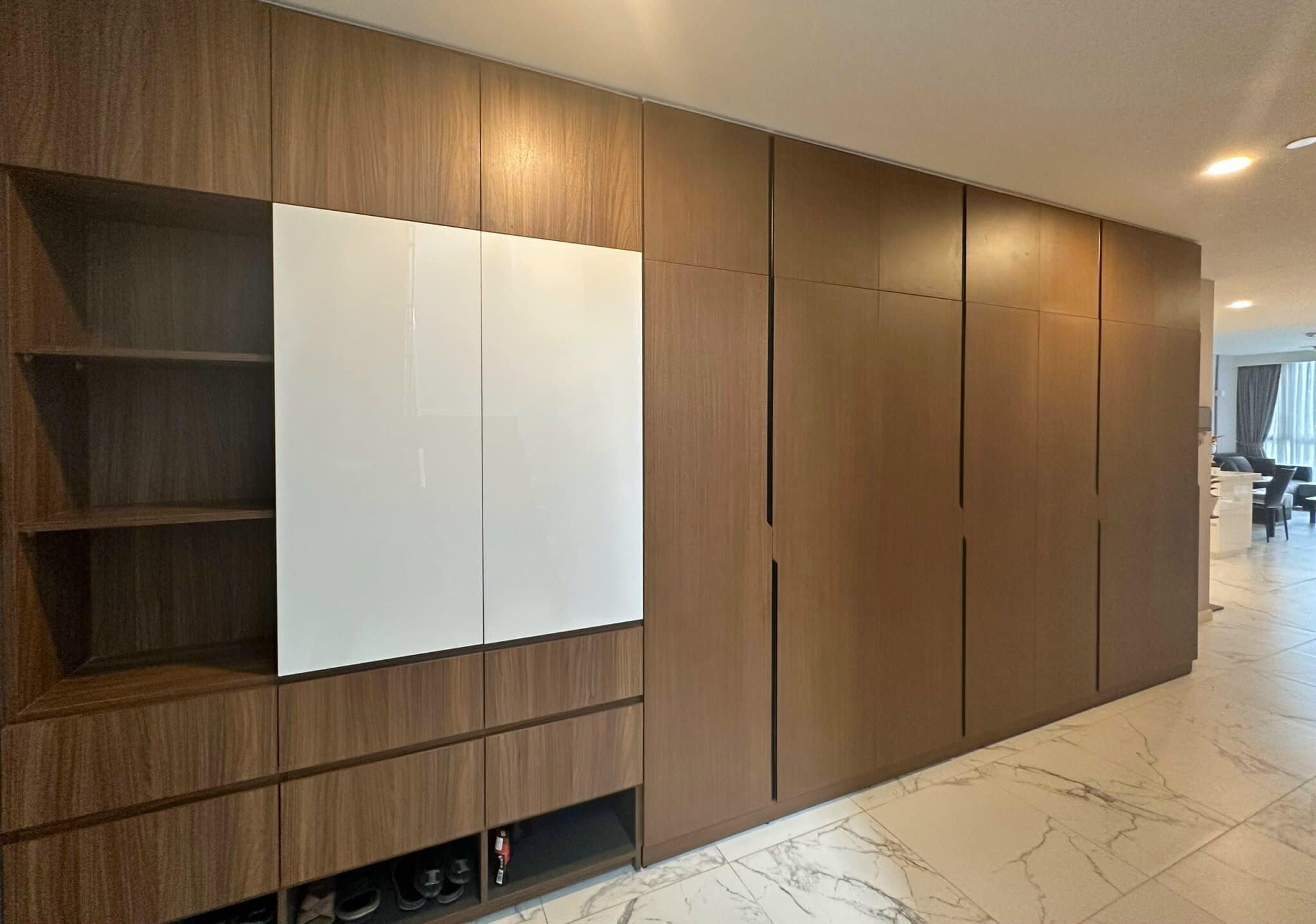 Cần cho thuê căn 3 phòng ngủ nội thất sang trọng tại dự án The River thủ thiêm._thumbnail_2