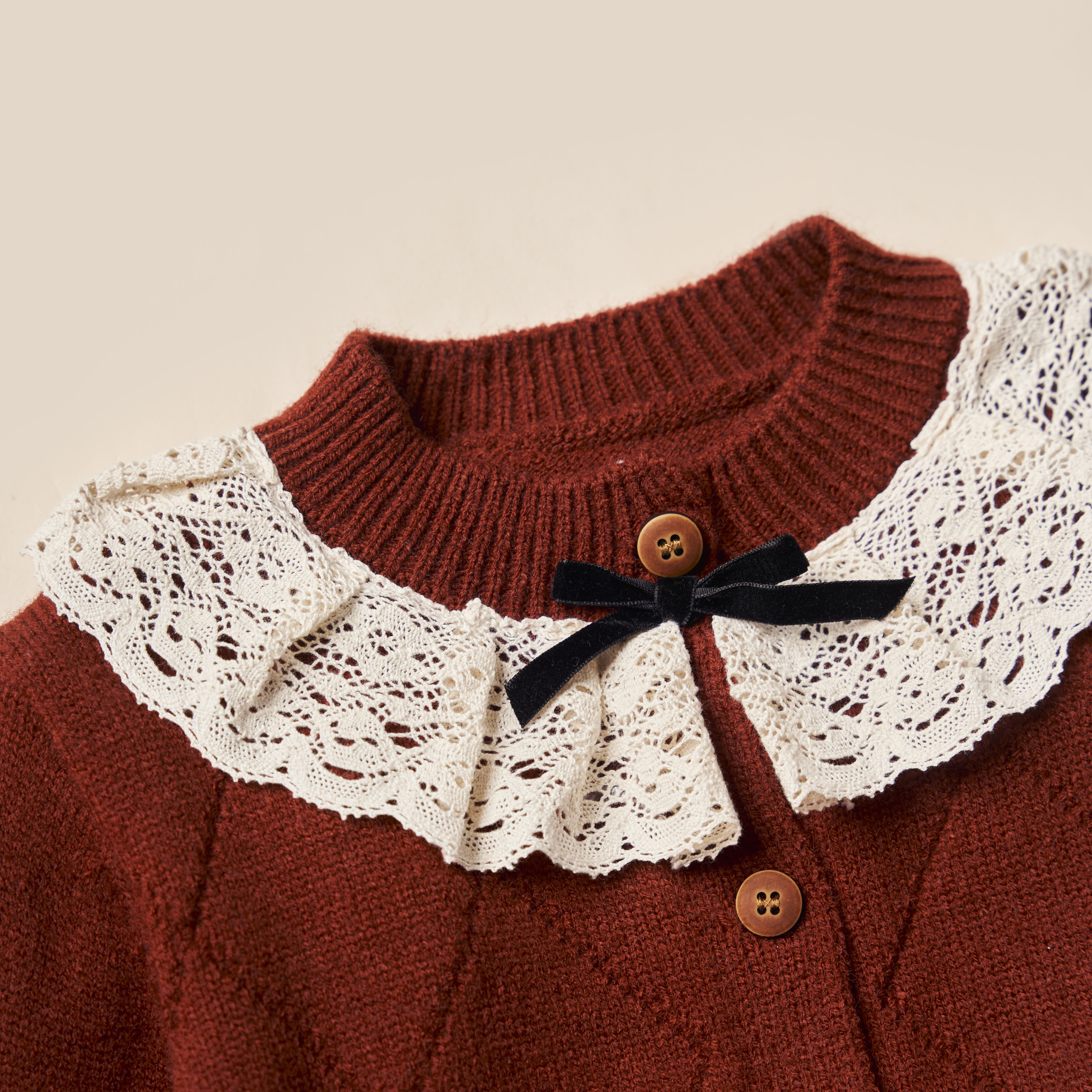 Áo khoác len phối ren cổ_thumbnail_2