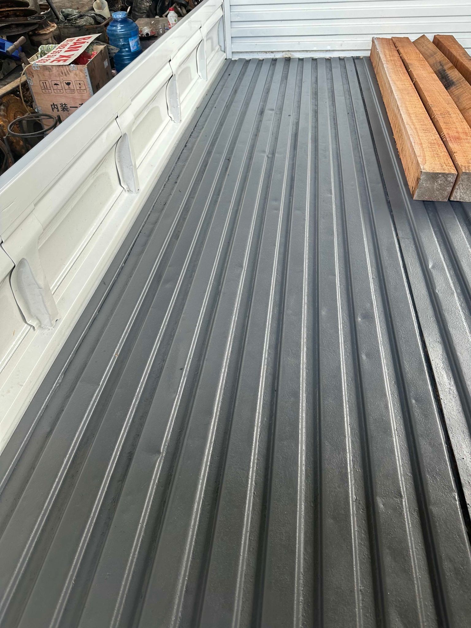 THÙNG 1L SƠN CHỐNG RỈ GỐC DẦU Z 12_thumbnail_3