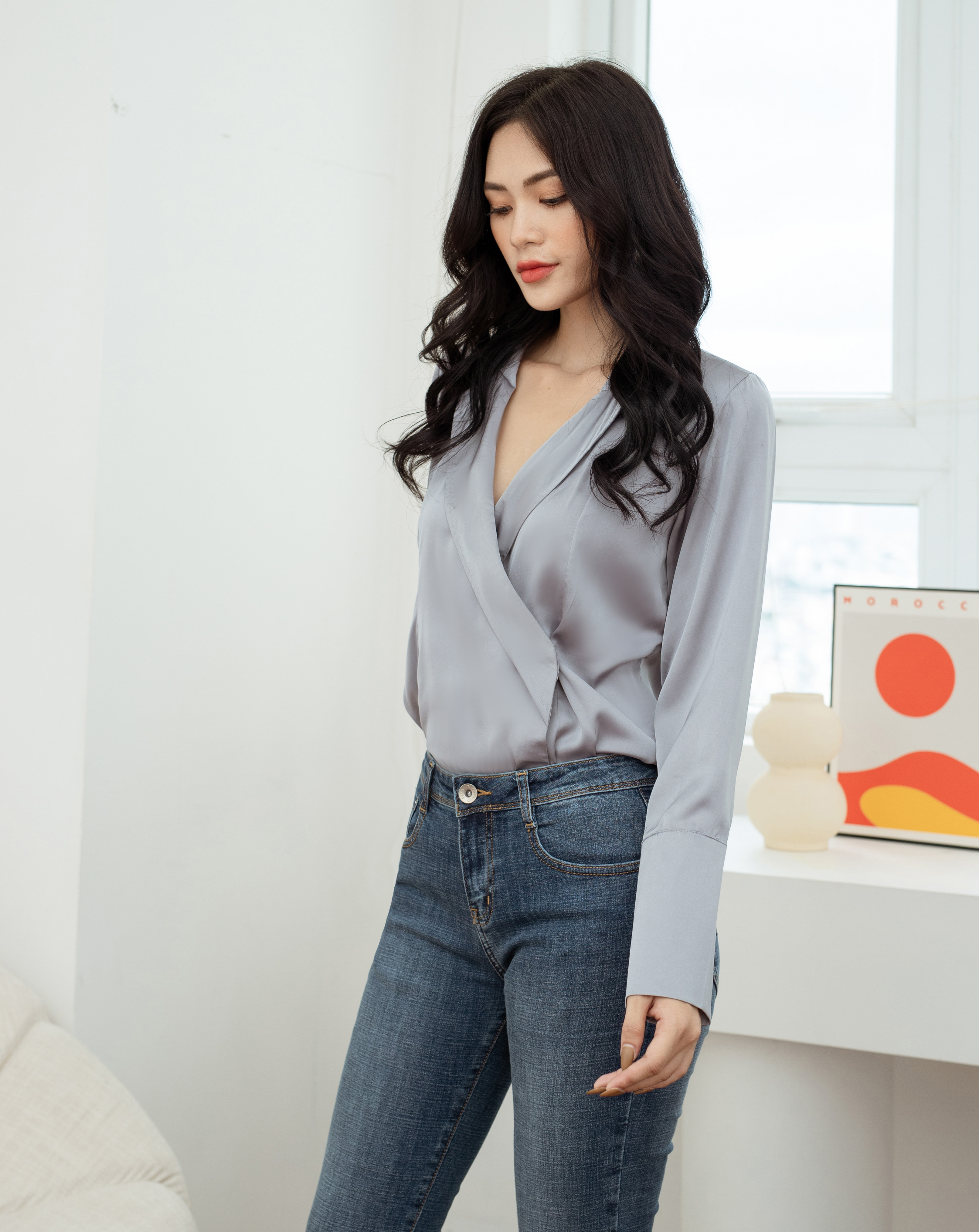 Áo kiểu cổ vest tay dài_thumbnail_9