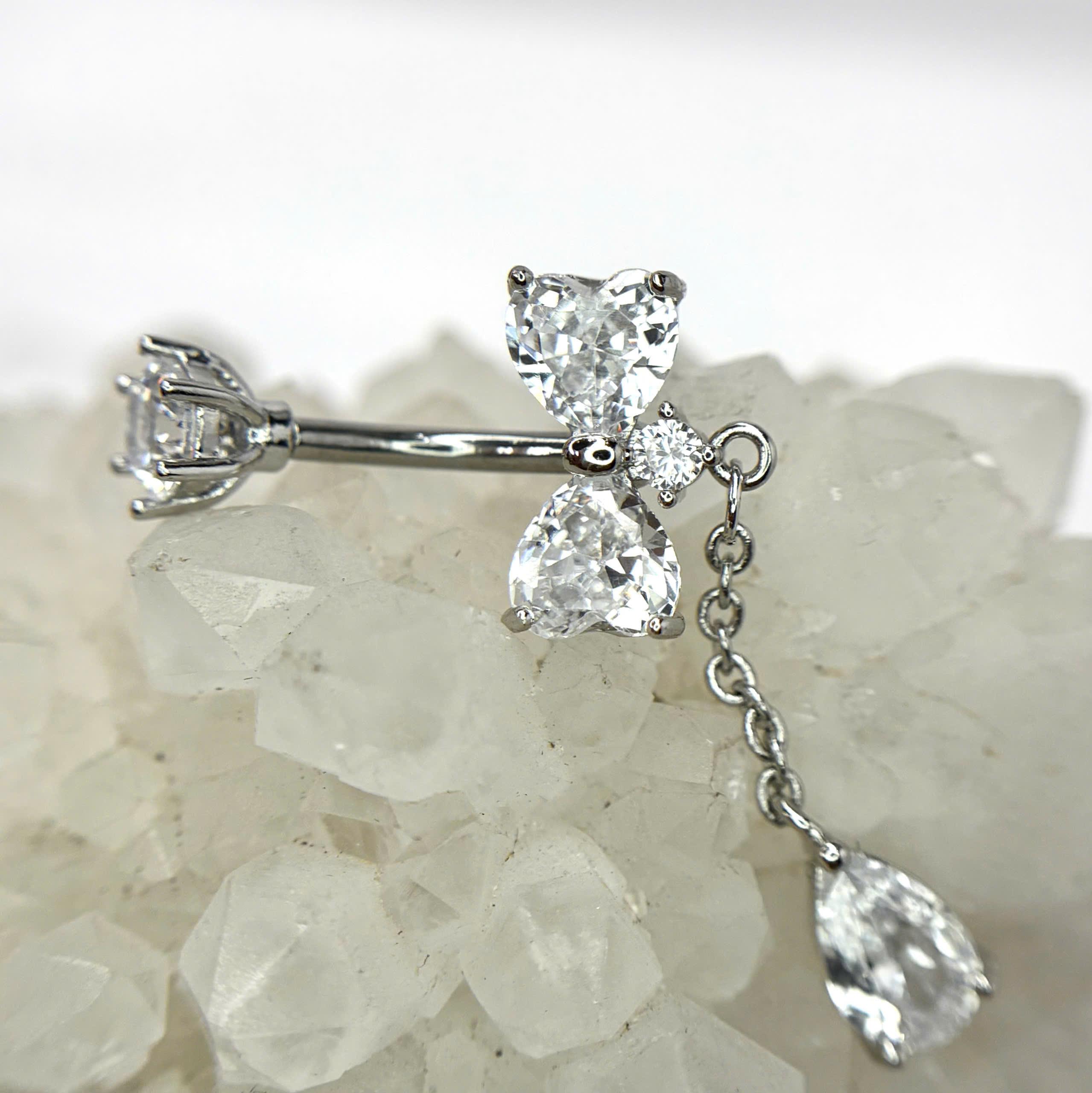 Rốn nơ trắng rơi xích giọt nước_thumbnail_2