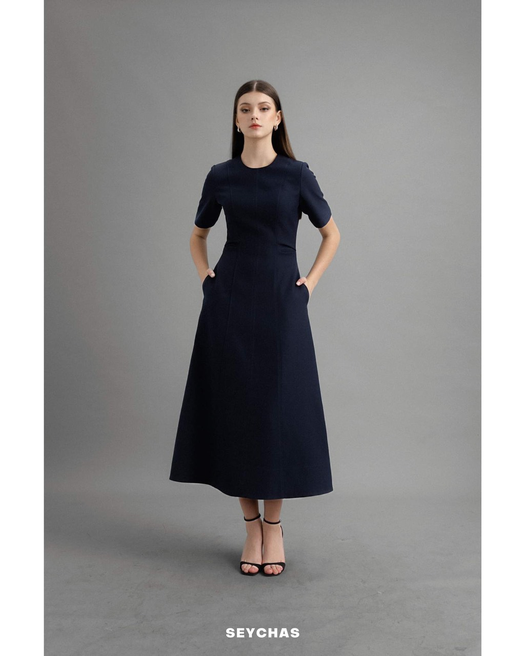 Đầm cổ tròn ( glenda dress)_thumbnail_0