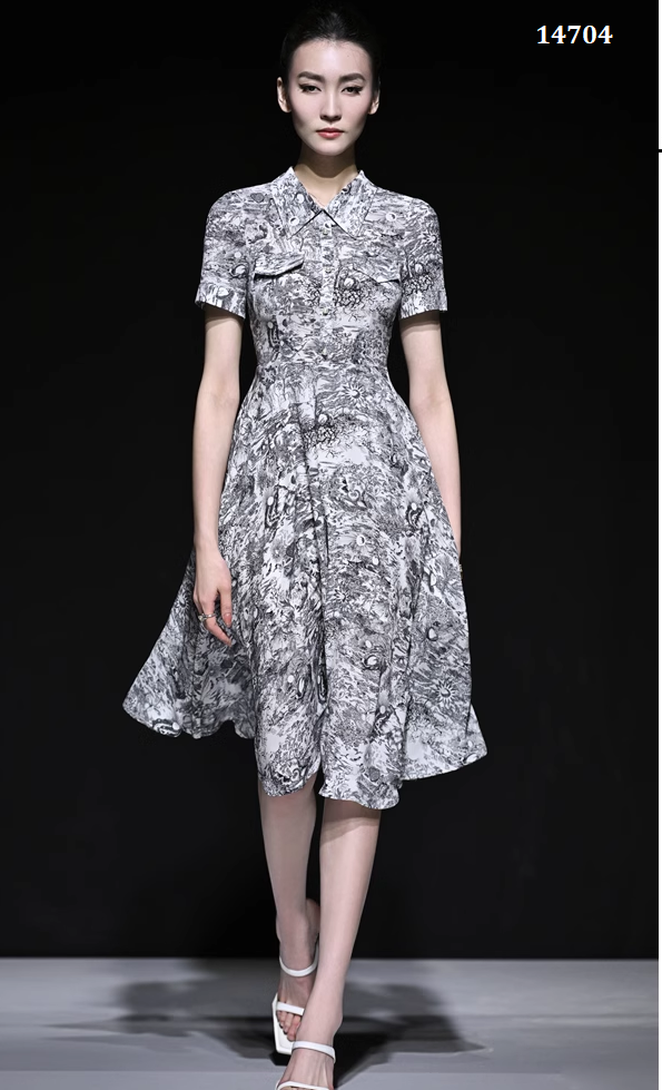 14704-Đầm xòe họa tiết cổ sơ mi tay ngắn  cách điệu (voan lụa, lụa habutai)_thumbnail_0