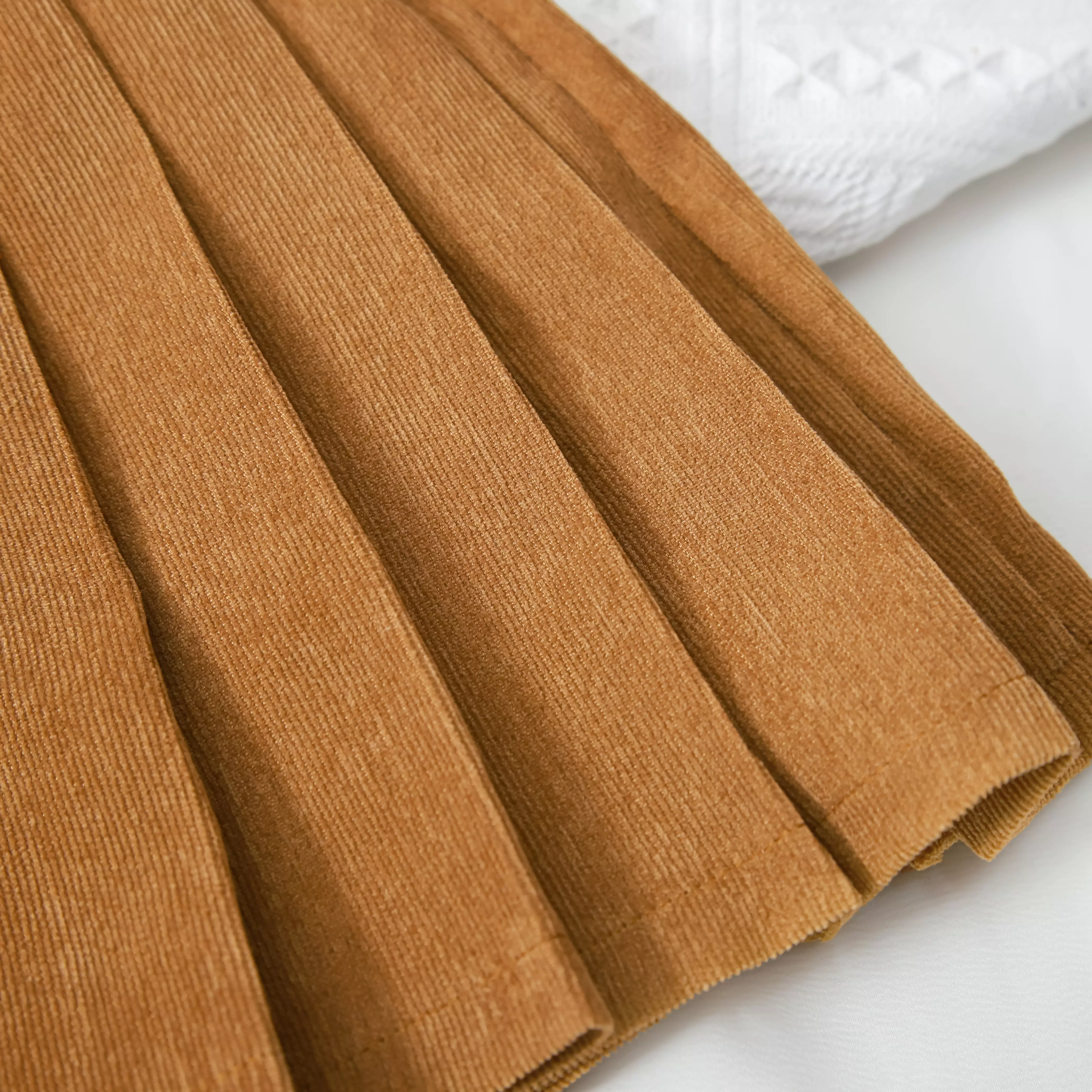 Chân váy nhung tăm xếp ly_thumbnail_2