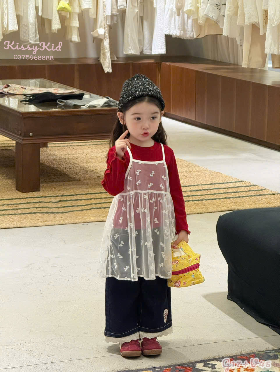 (S57) Set áo thun đỏ kèm váy 2 dây ren kem mỏng