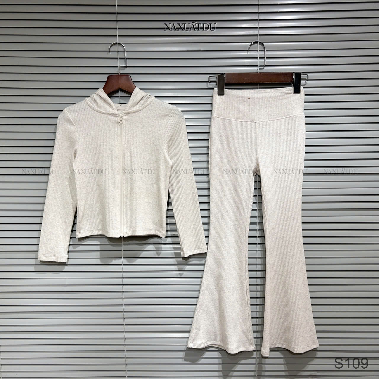 Set trắng - S109_thumbnail_8