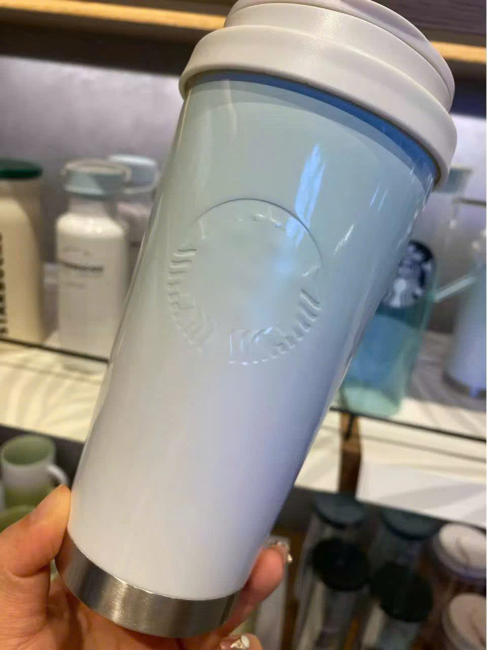 E853 LY STARBUCK_thumbnail_4