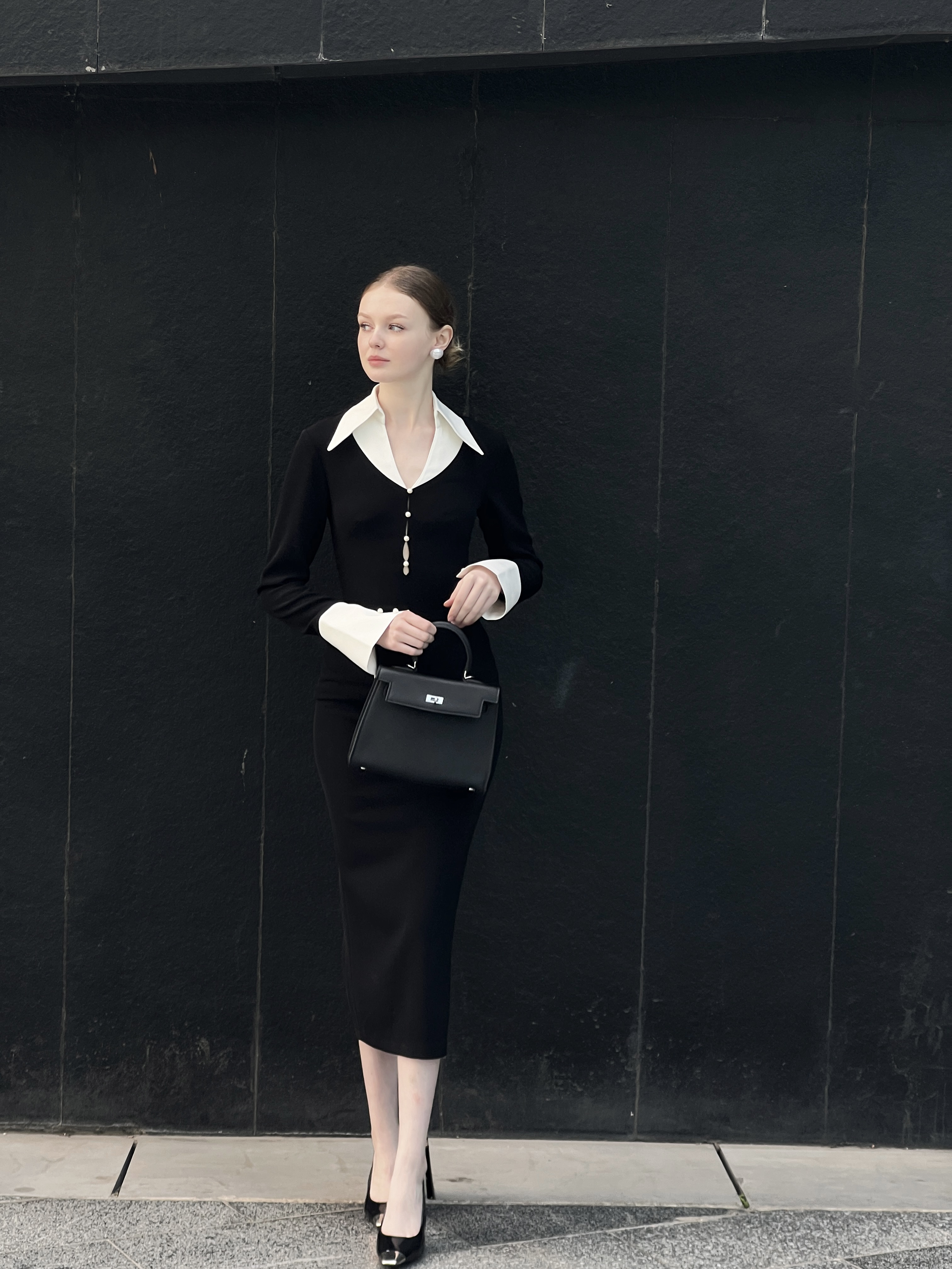 Váy sơ mi khoét ngực_thumbnail_1