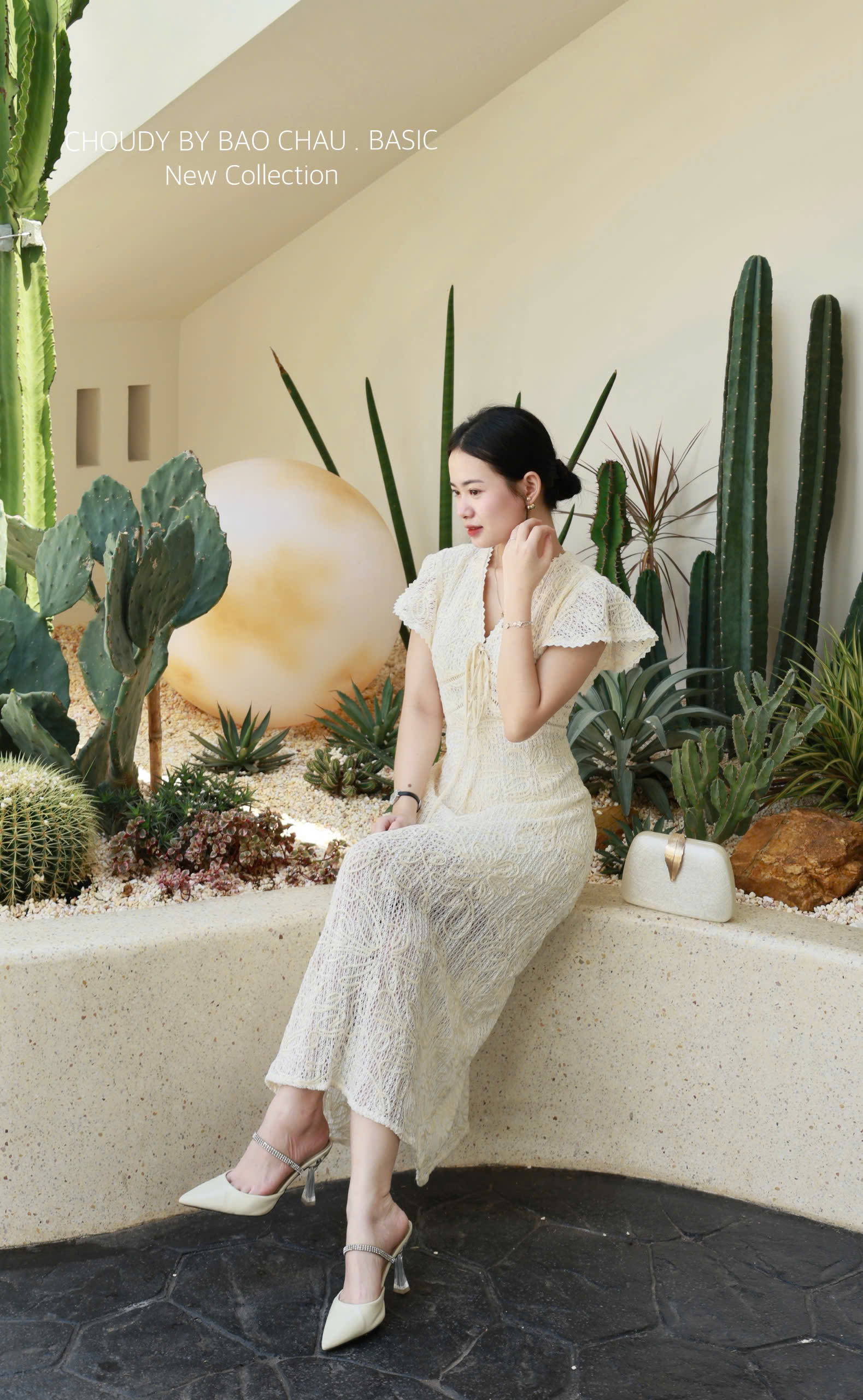 SALE U235 ĐẦM REN KEM_thumbnail_5