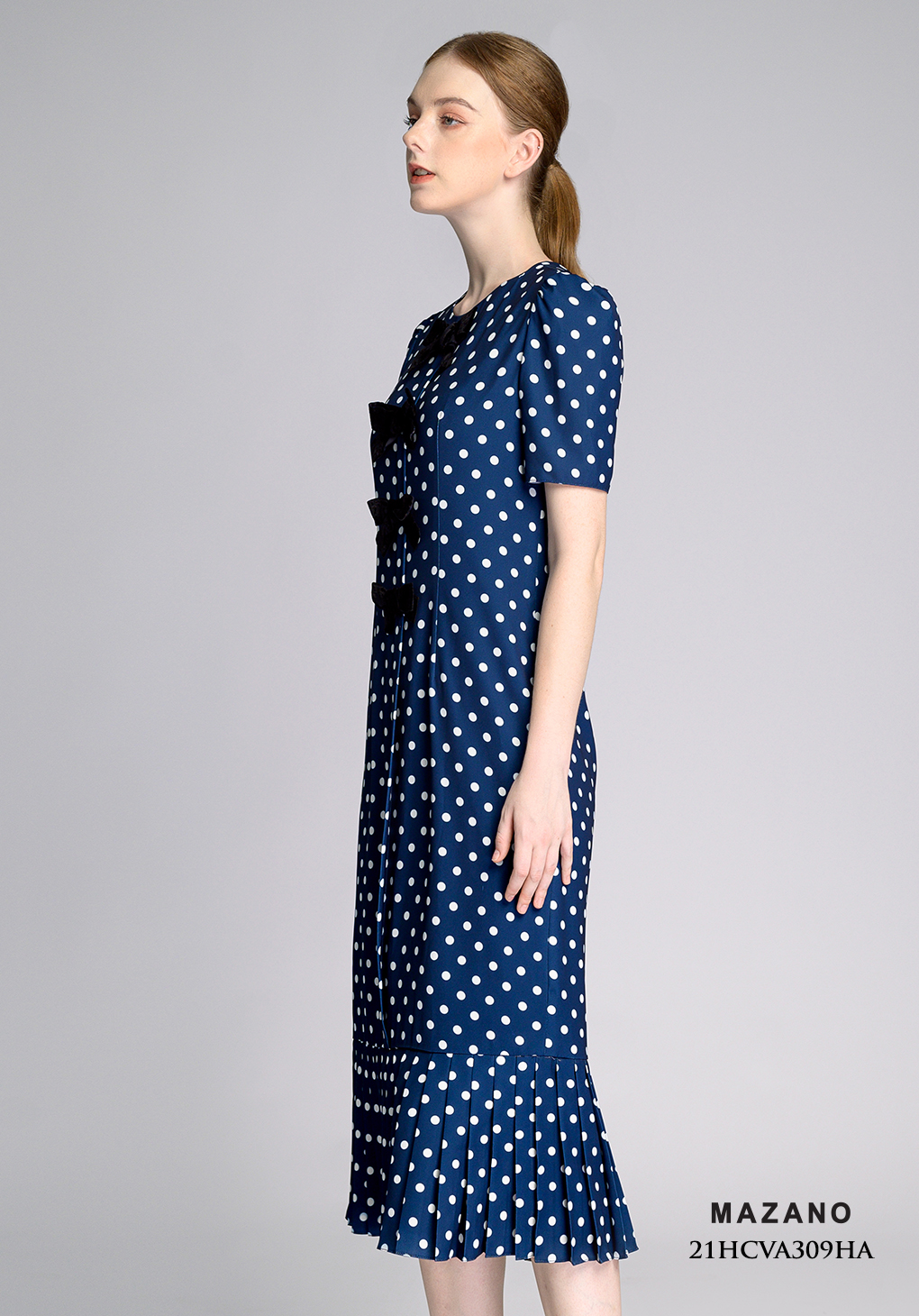 Đầm suông xanh chấm bi chân dập ly_thumbnail_2