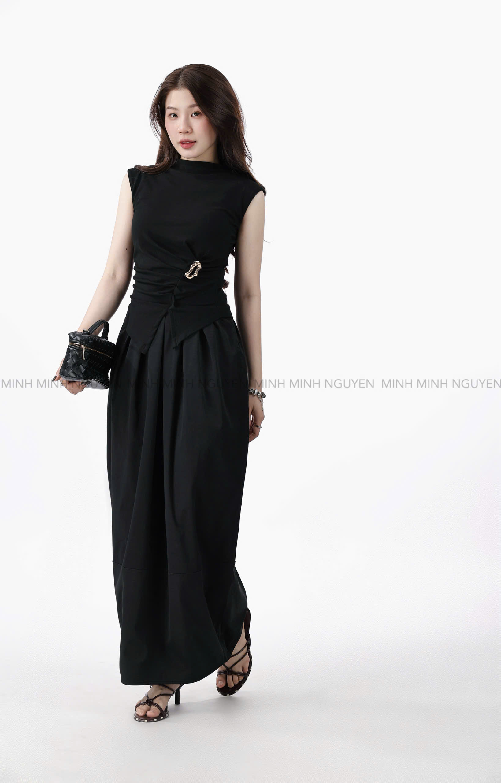 SET VAY_thumbnail_10