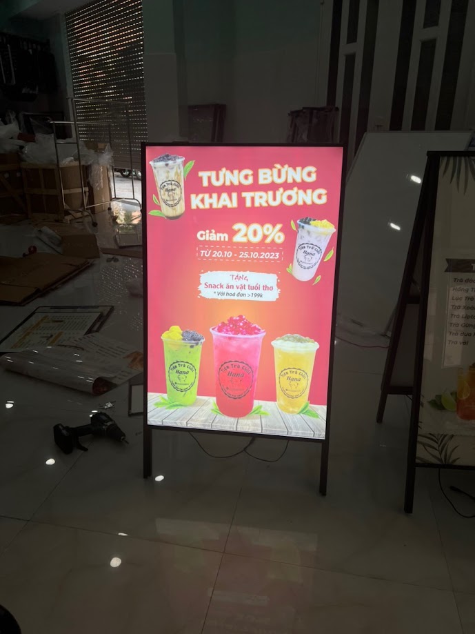 STANDEE  LED 1 MẶT CHÂN A