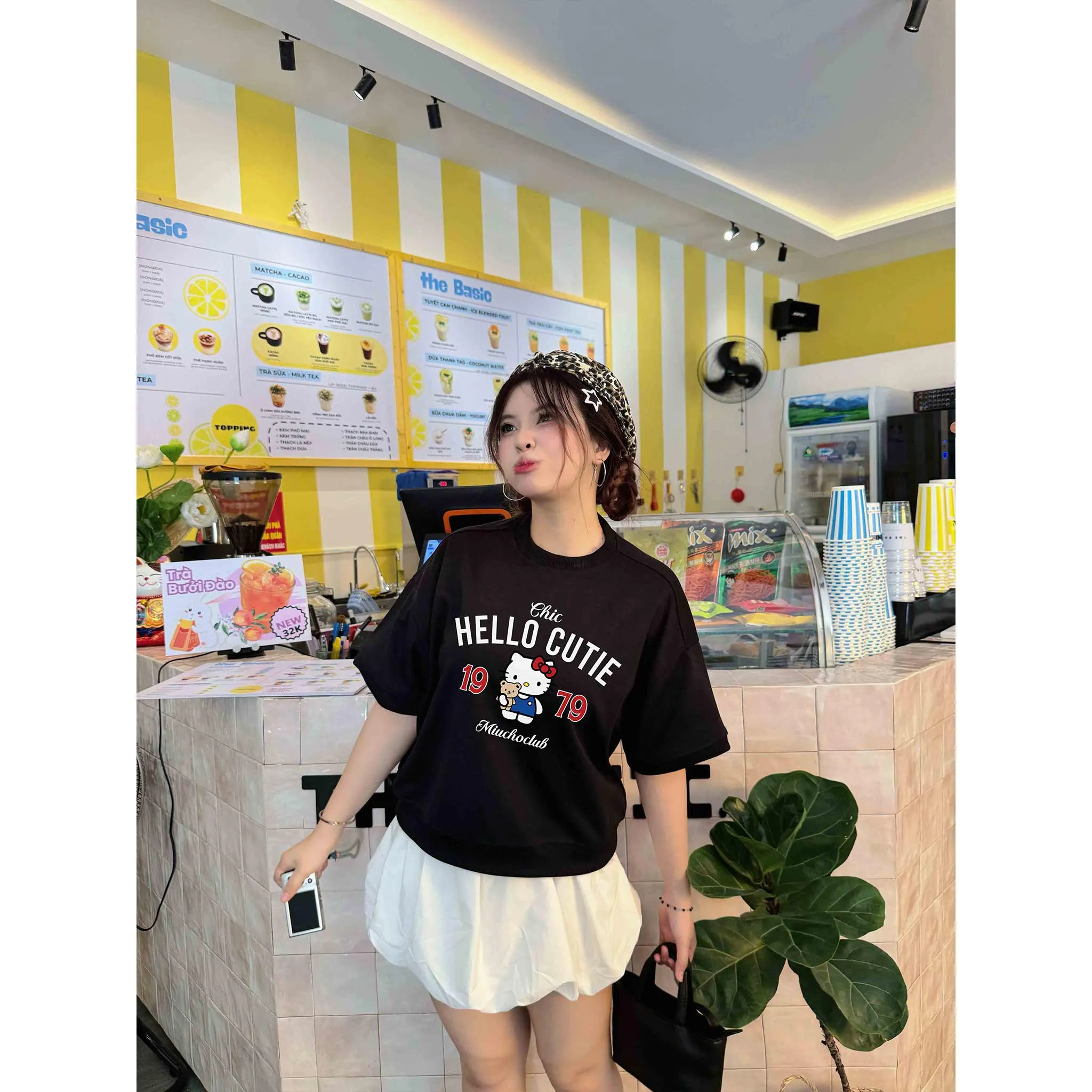 Áo Sweater boxy tay ngắn Miucho nỉ 2 da dày dặn thoáng mát cổ tròn HELLO CUTIE in mix 2686_thumbnail_4