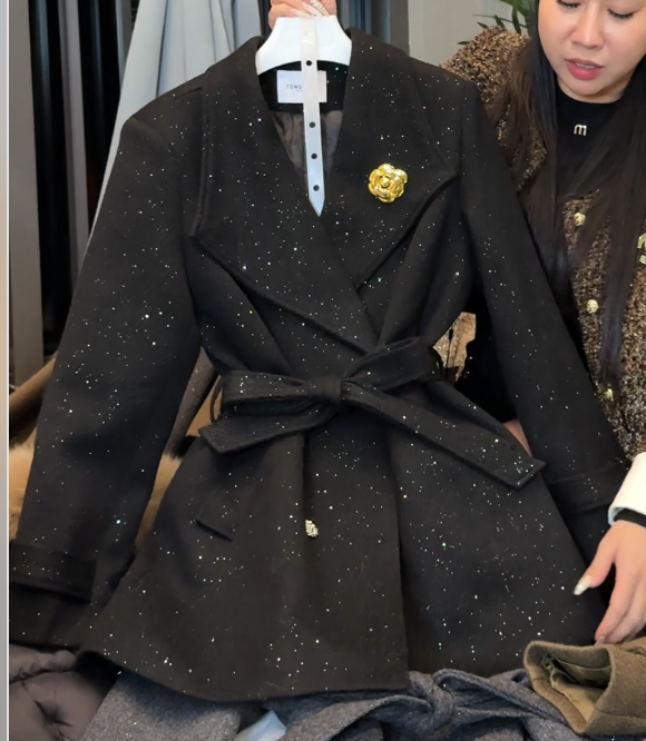 Áo mangto hoa trà ngắn - V26