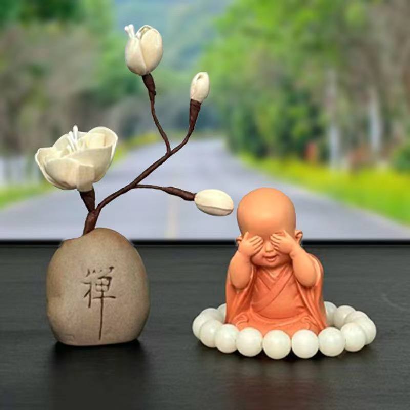 Chú Tiểu Khuếch Tán Tinh Dầu