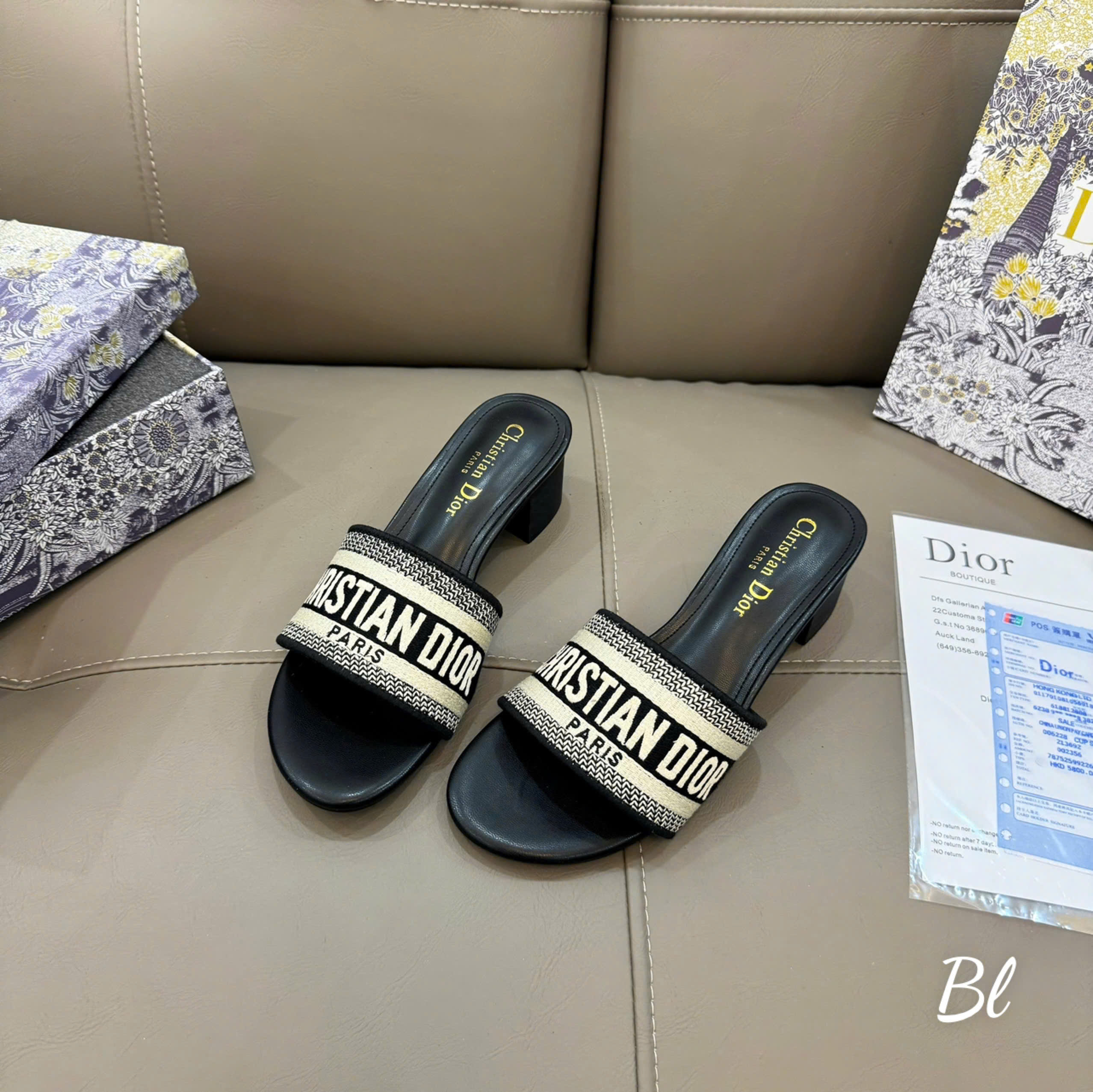 🤟🏻🤟🏻🤟🏻 Guốc dior hàng super 