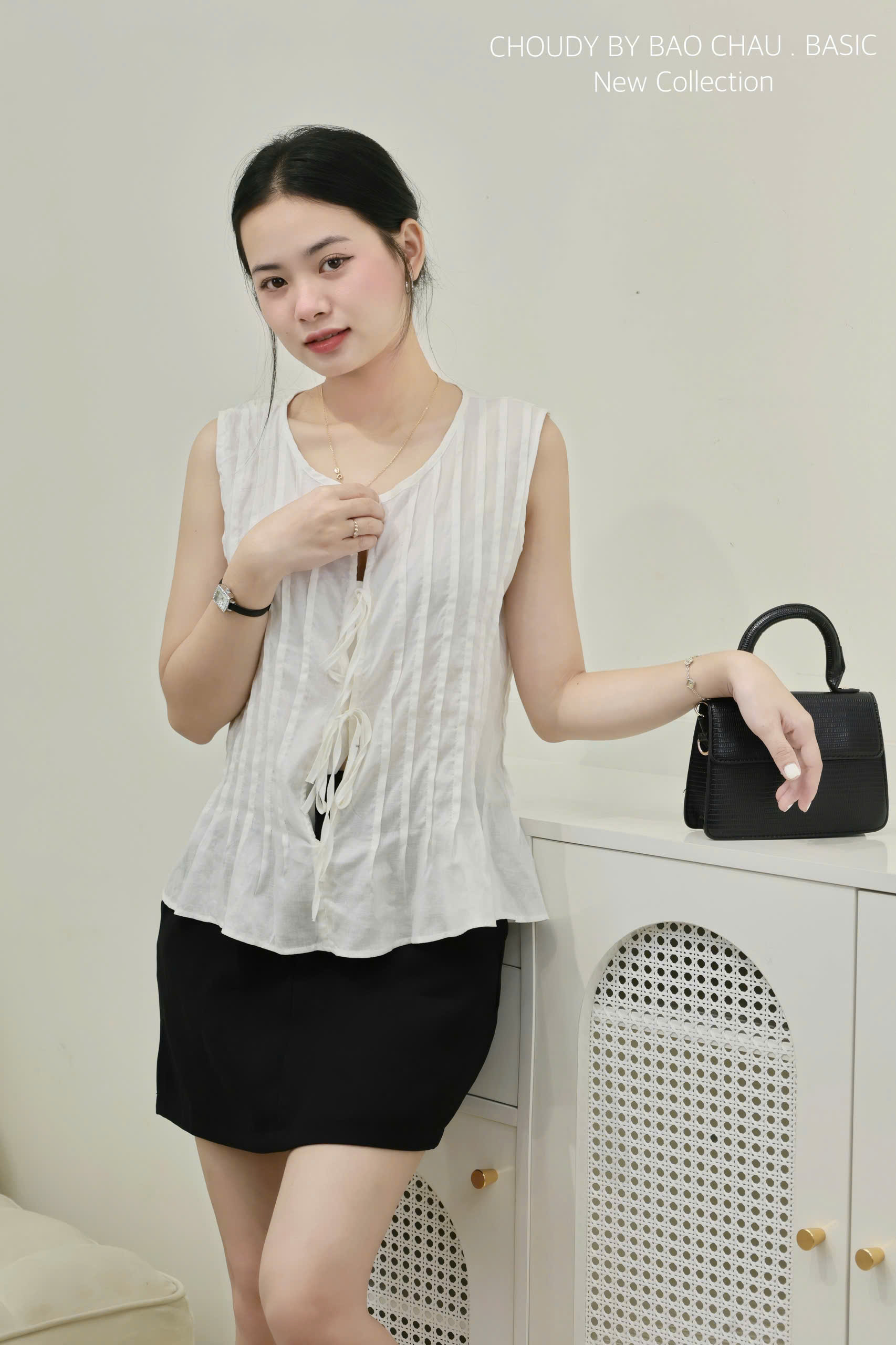 SALE U86 ÁO KIỂU 2 MÀU_thumbnail_1