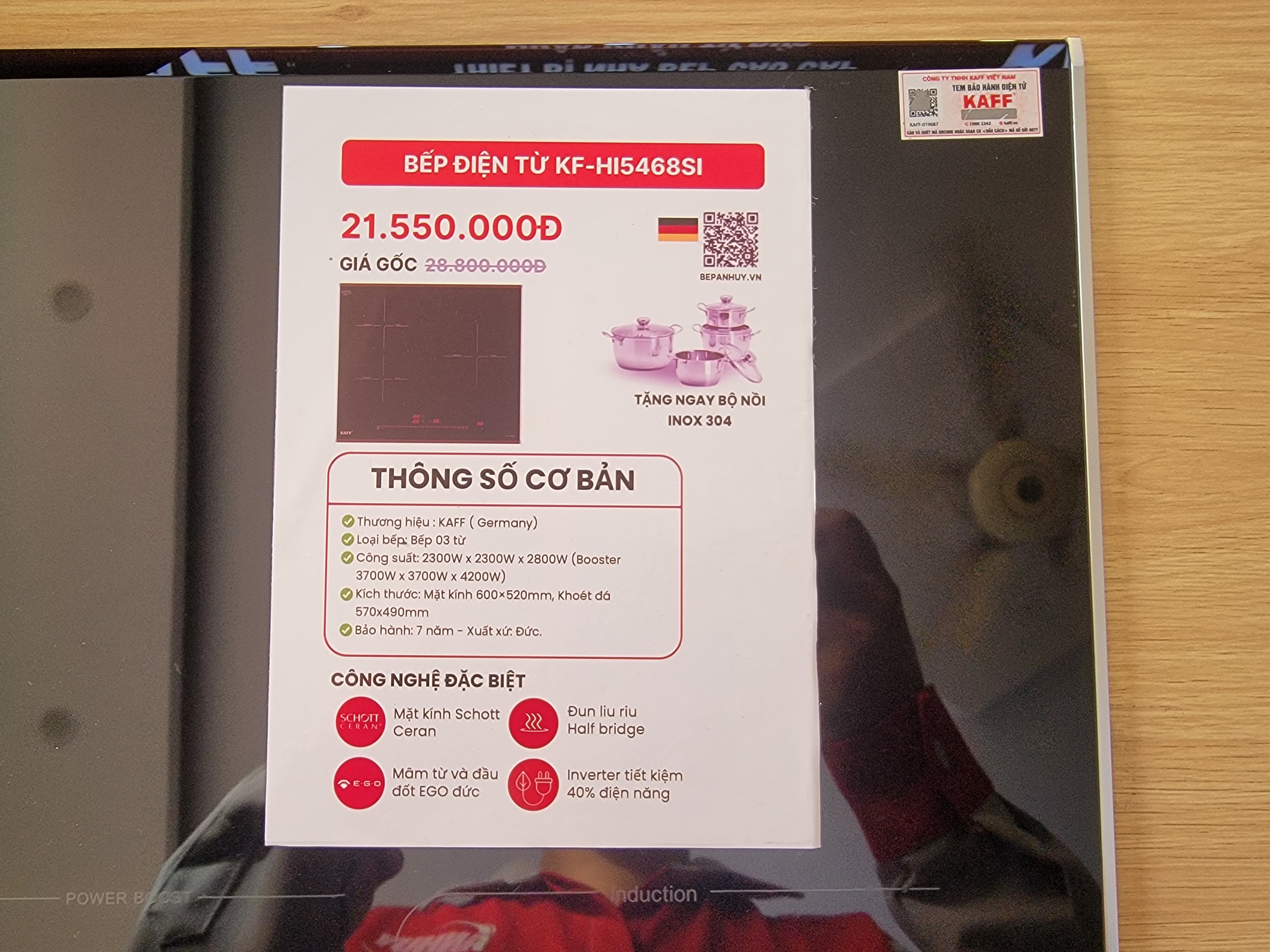 Bếp điện từ KF-HI5468SI trưng bày