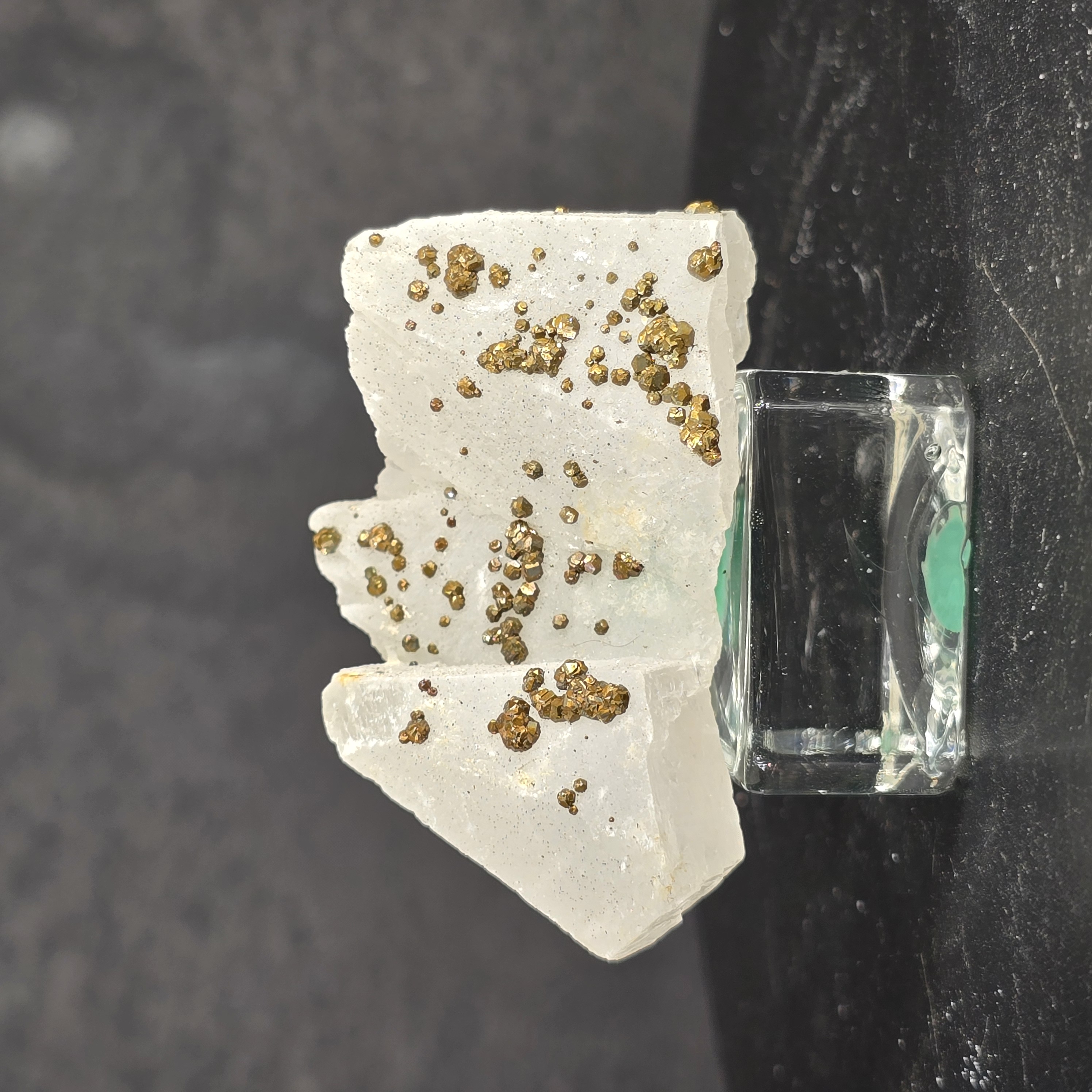 Tinh thể Dogtooth Calcite cộng sinh Pyrite_thumbnail_2