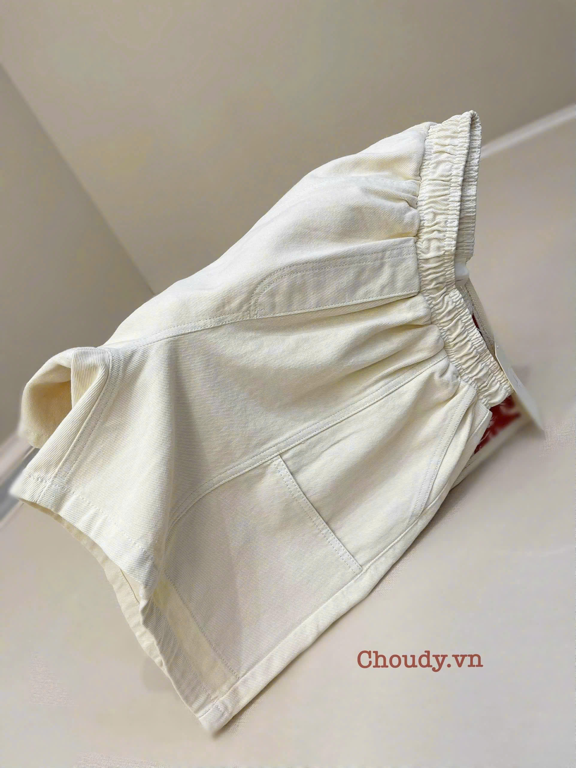 SALE Q900 QUẦN SHORT  KEM_thumbnail_1