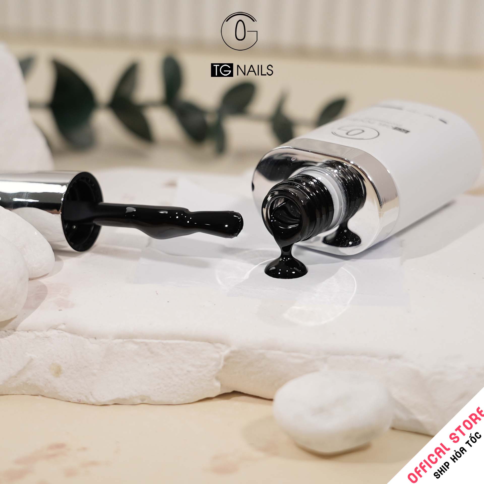 Sơn gel màu Đen TG cao cấp cọ tròn chai 15ml