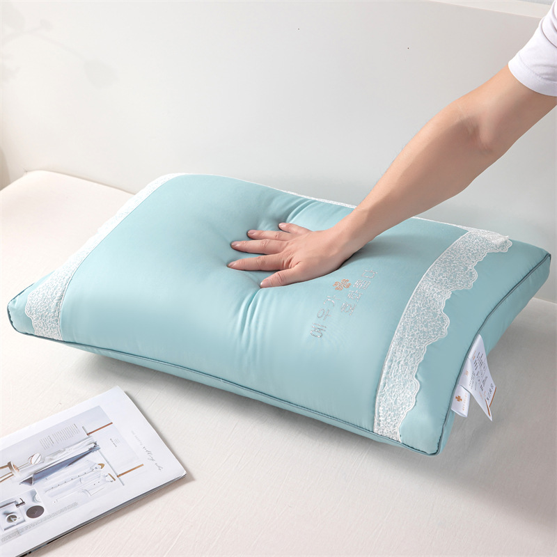 K242 - GỐI REN LÔNG VŨ CAO CẤP HÀN QUỐC