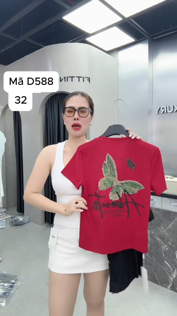 D588 Áo bướm đá