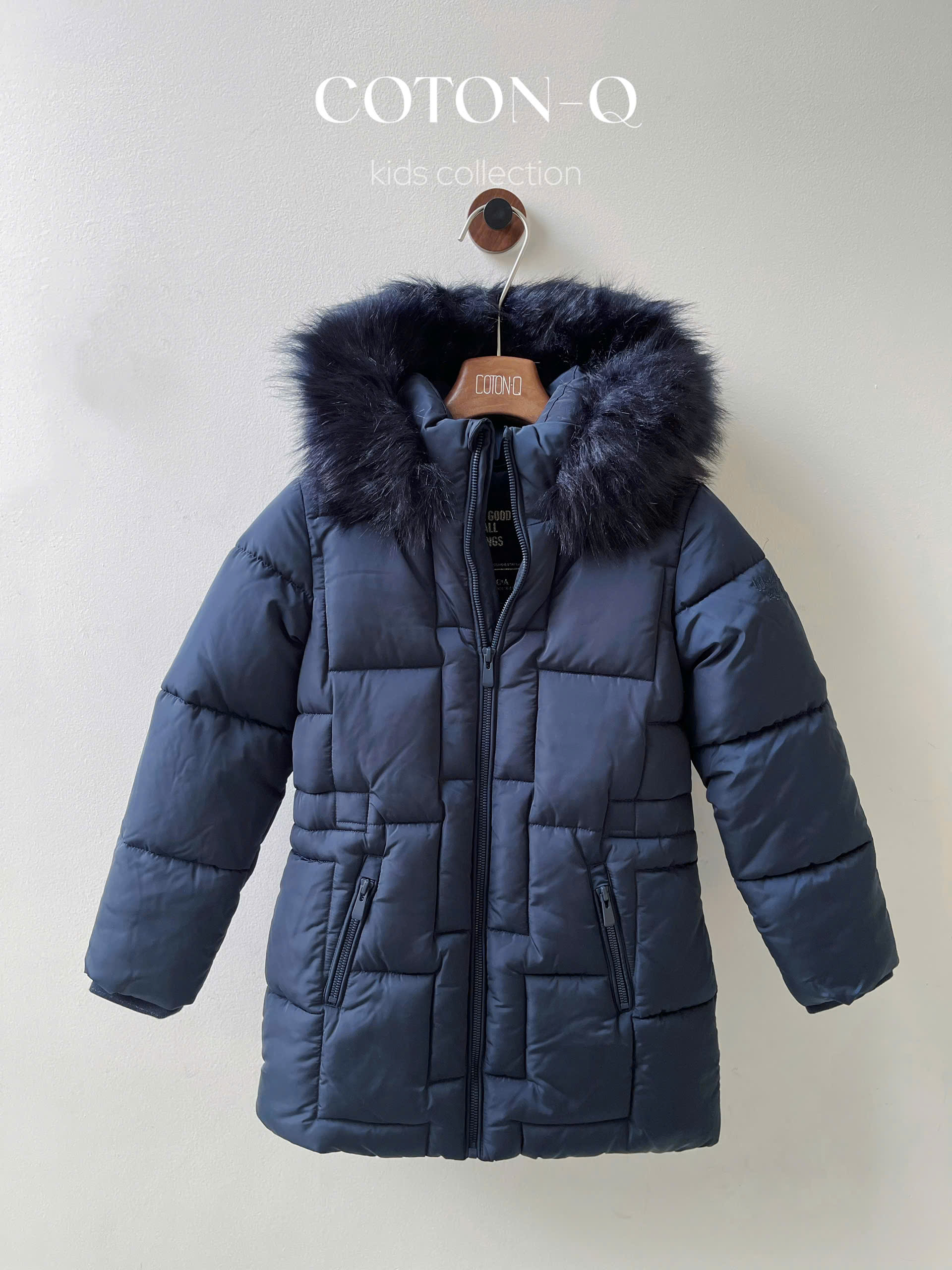 E39 Áo khoác phao dáng dài bé