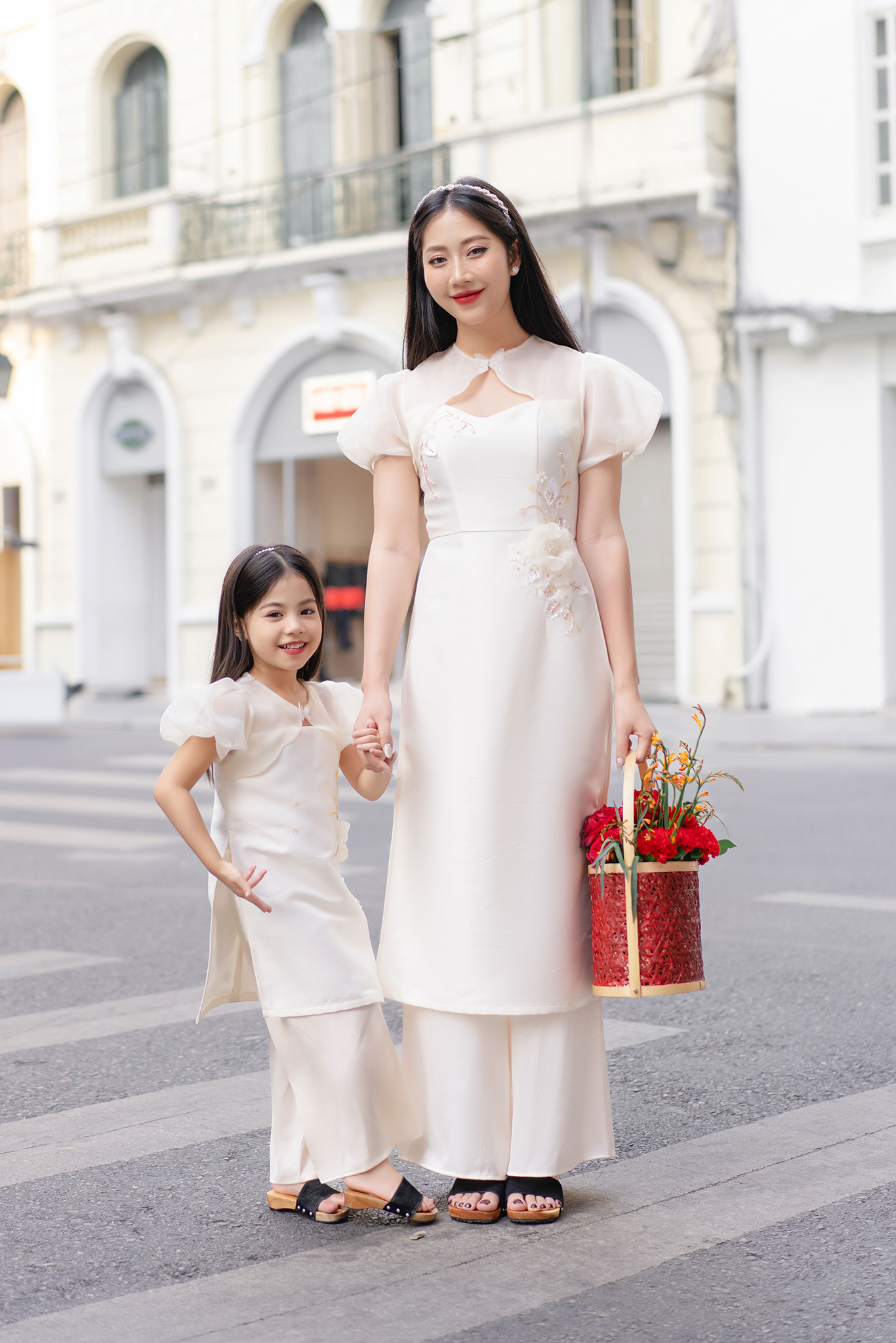 Áo dài Nhã Kỳ mẹ_thumbnail_2