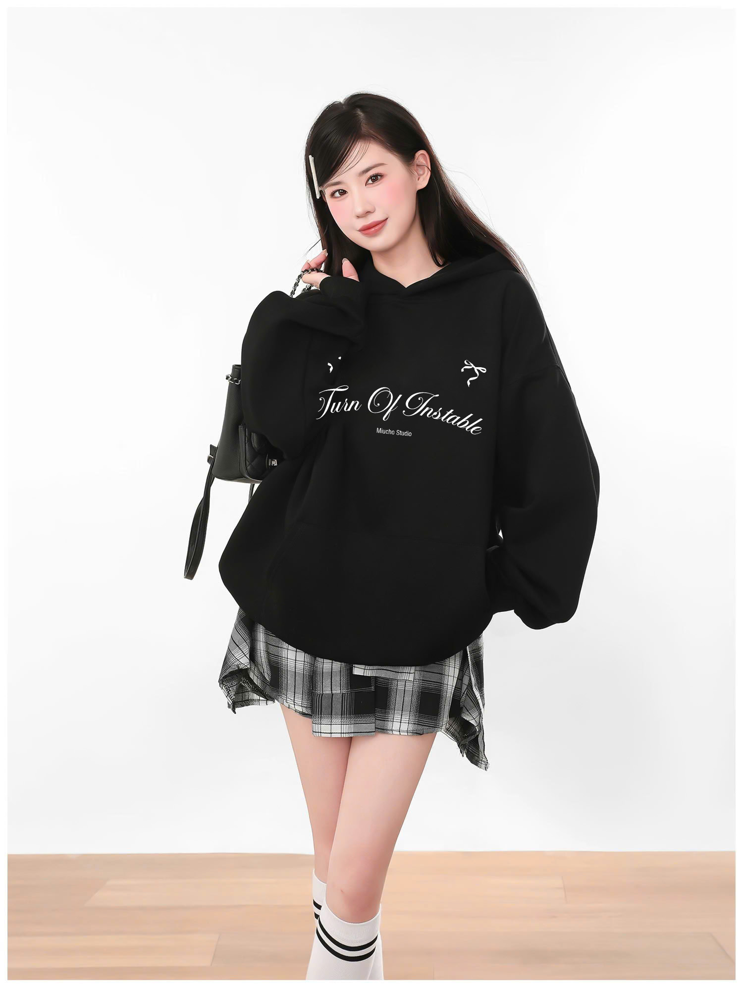 Áo hoodie nữ form rộng local brand HDD1621 Miucho vải nỉ chân cua dày dặn mũ tròn in typography_thumbnail_6