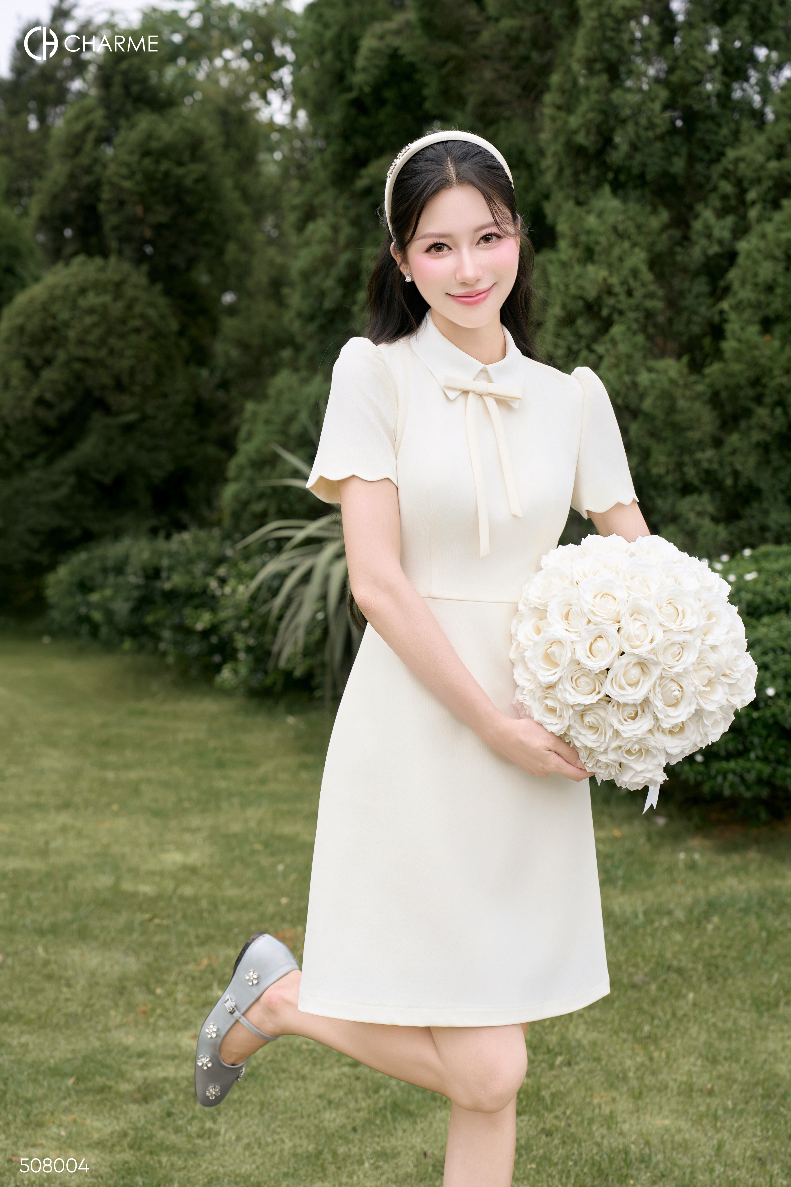 Váy cộc tay viền sóng cổ nơ_thumbnail_4