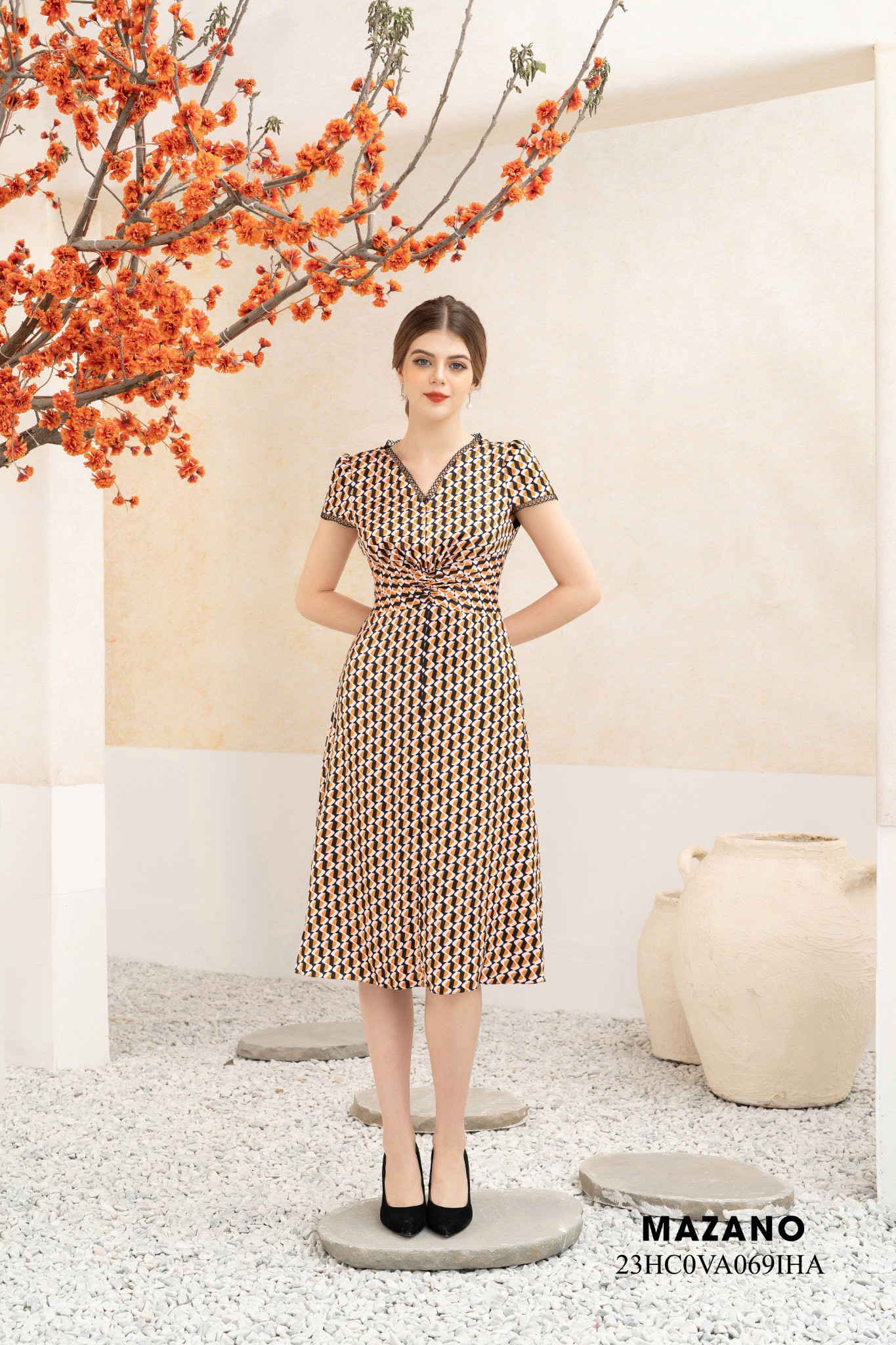 ĐẦM HỌA TIẾT HÌNH HỌC PHỐI REN CHÂN RỦ