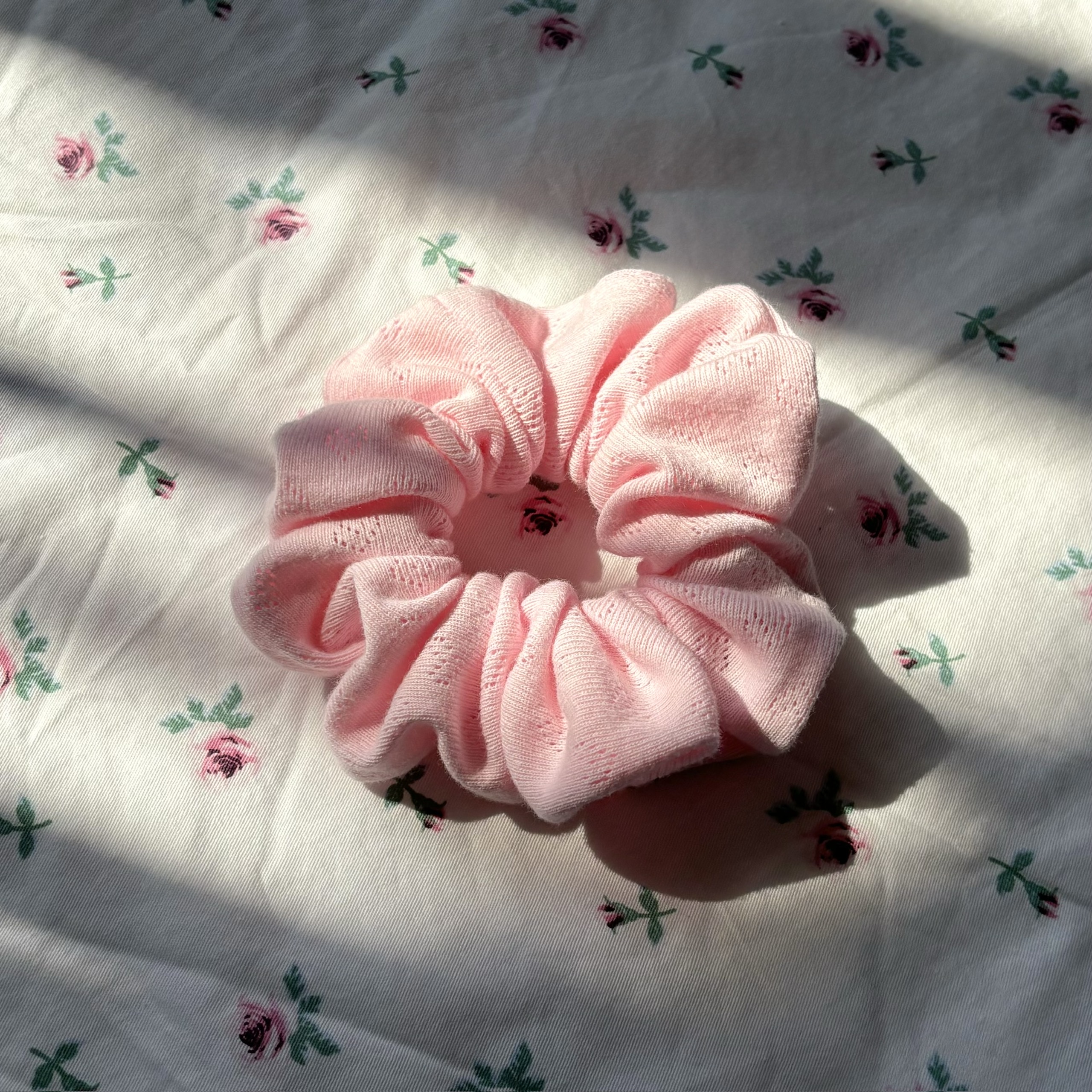 BABY PINK SCRUNCHIE
