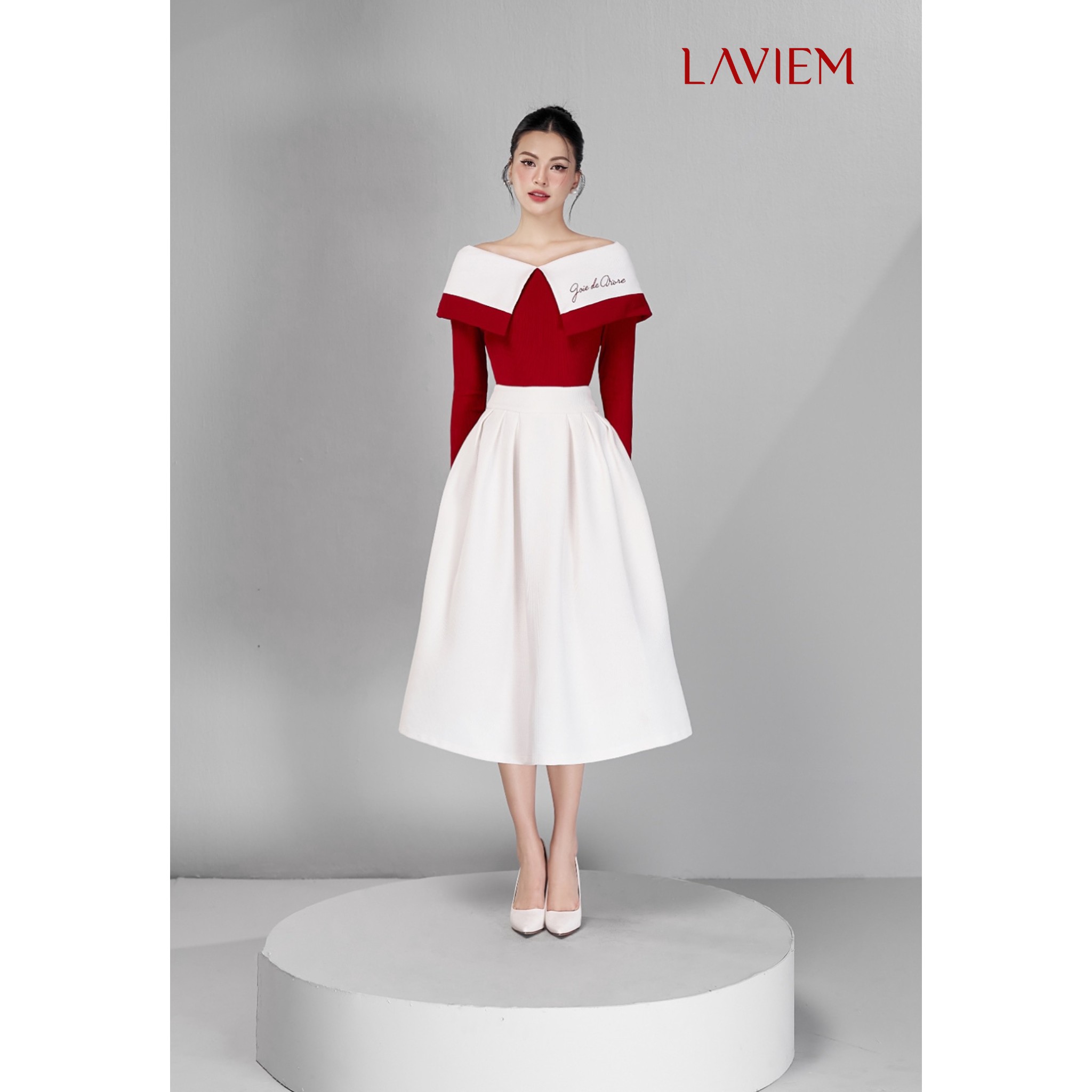 LƯU NGAY 10+ NHỮNG MẪU ÁO TRỄ VAI ĐẸP, TÔN DÁNG, HOT TREND CHO NÀNG