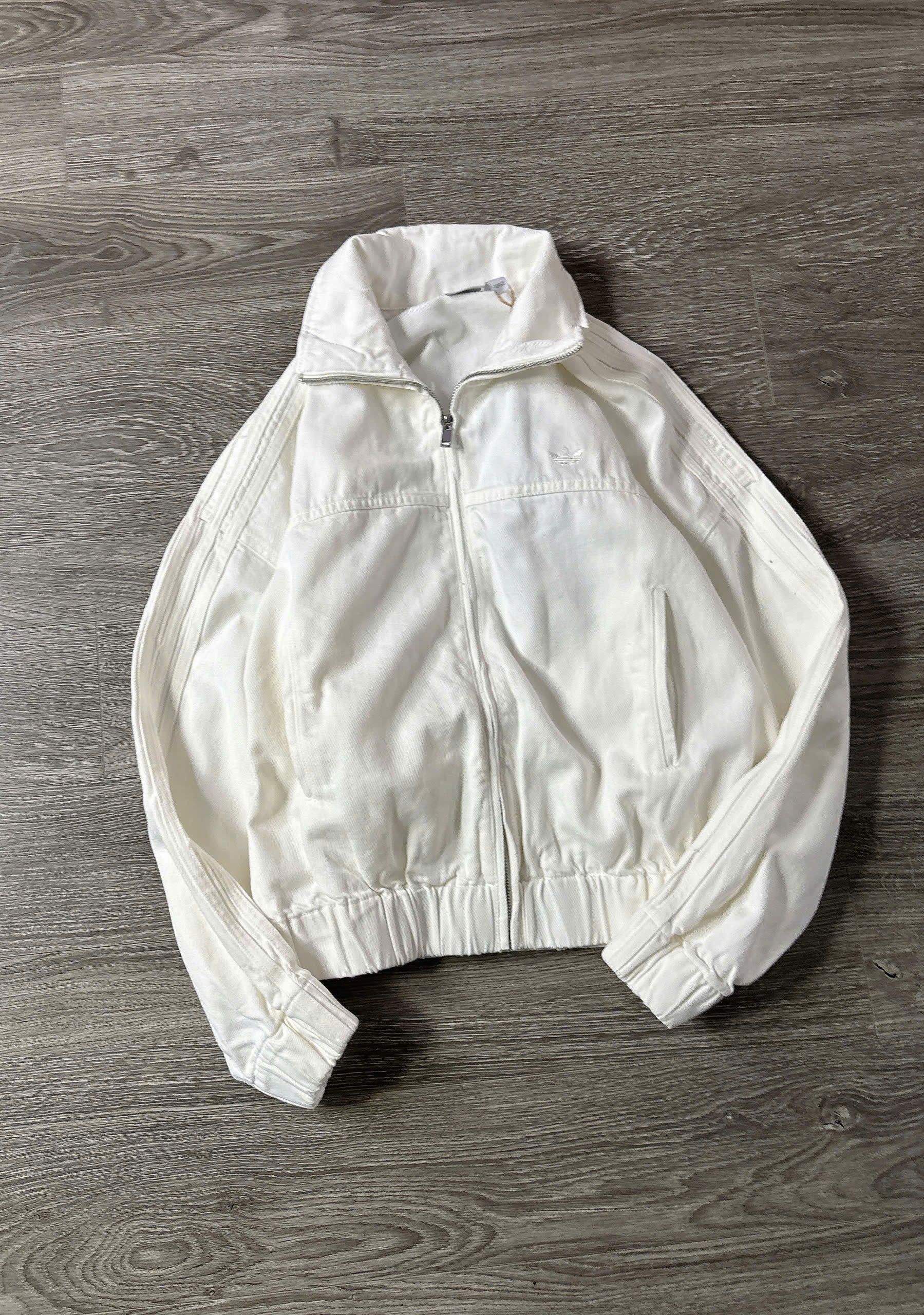 A852 ÁO KHOÁC JEAN TRẮNG_thumbnail_4