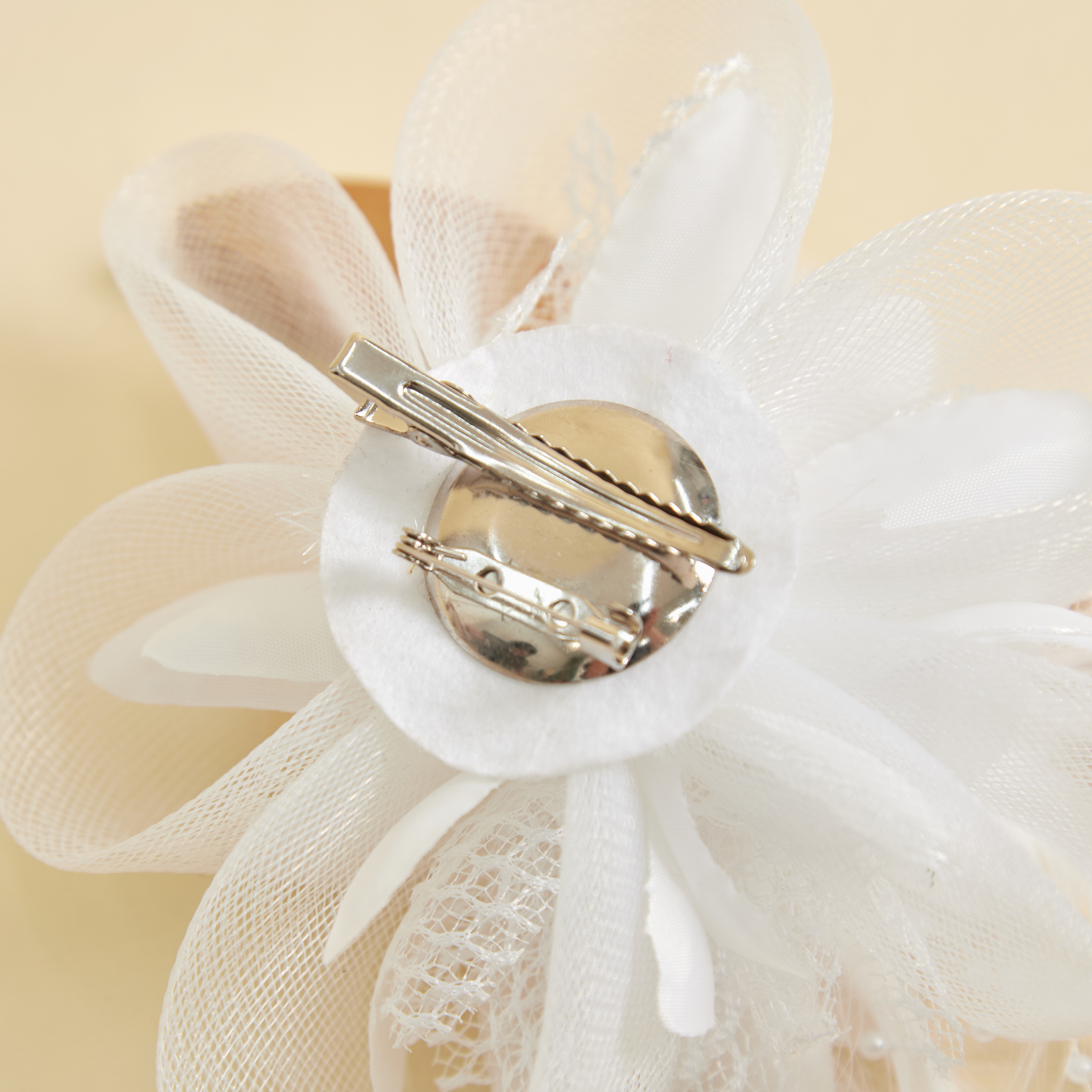 Mũ lông dạng kẹp