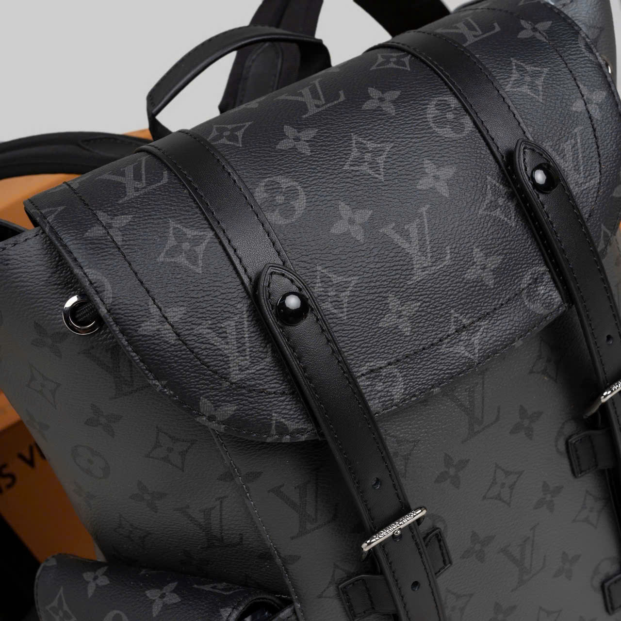 Balo nam LV Christopher PM Monogram Eclipse hoa đen_thumbnail_11
