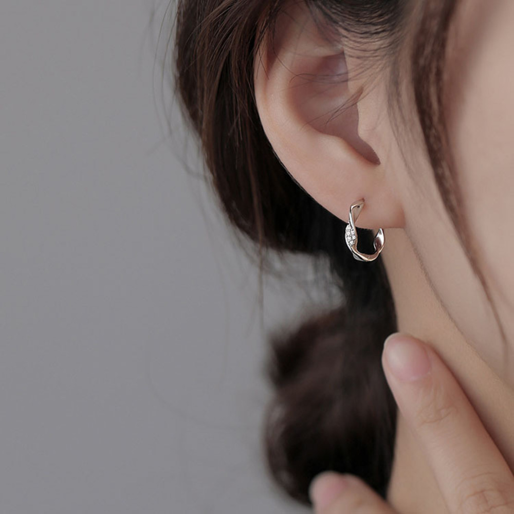 Hoa Tai Talia_thumbnail_4