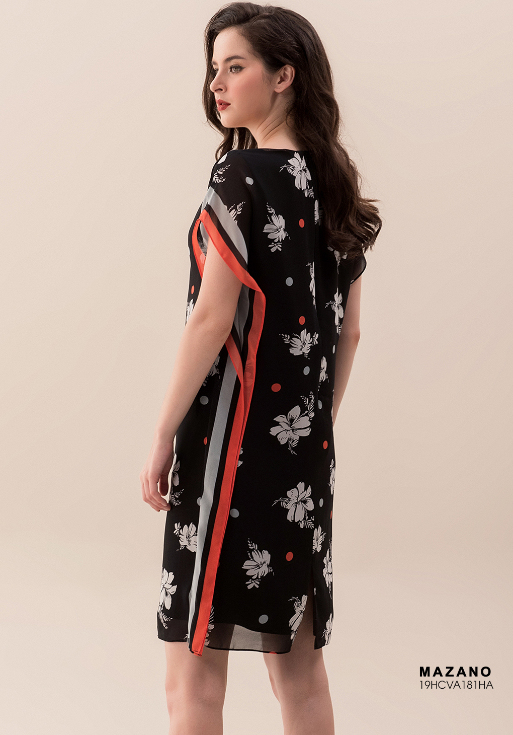 Đầm suông vải voan đen in họa tiết cánh dơi_thumbnail_3