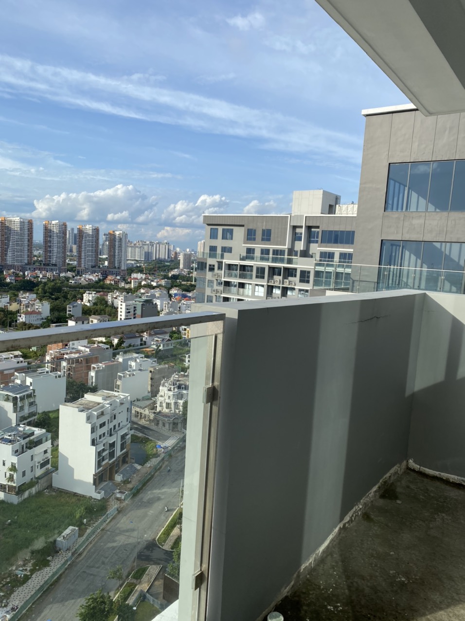 Bán căn duplex giá cực tốt 153m2, view đón nắng sáng