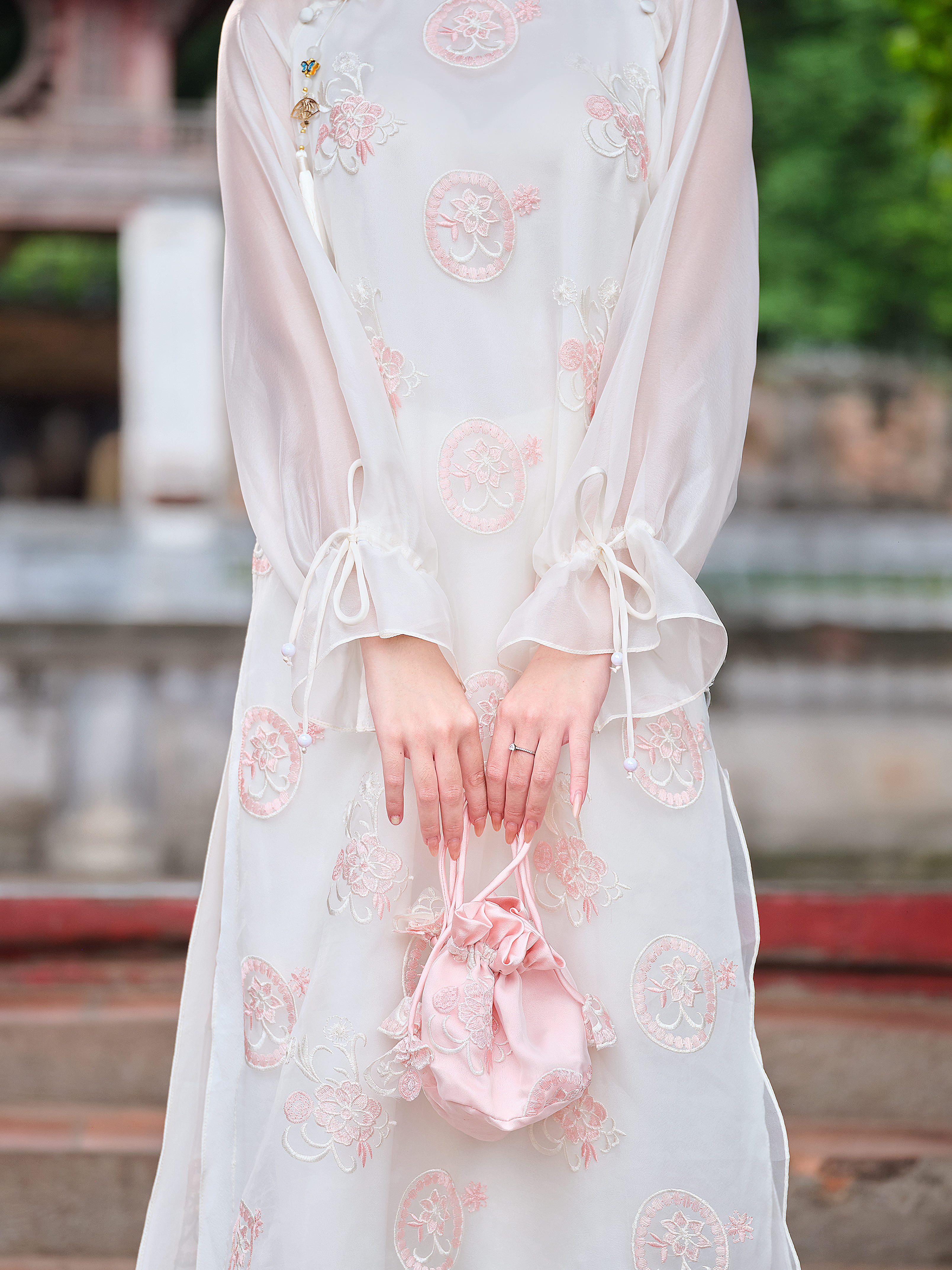 Áo dài Ngọc Tiên_thumbnail_2