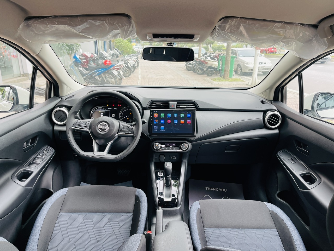 Nissan Almera V_thumbnail_2