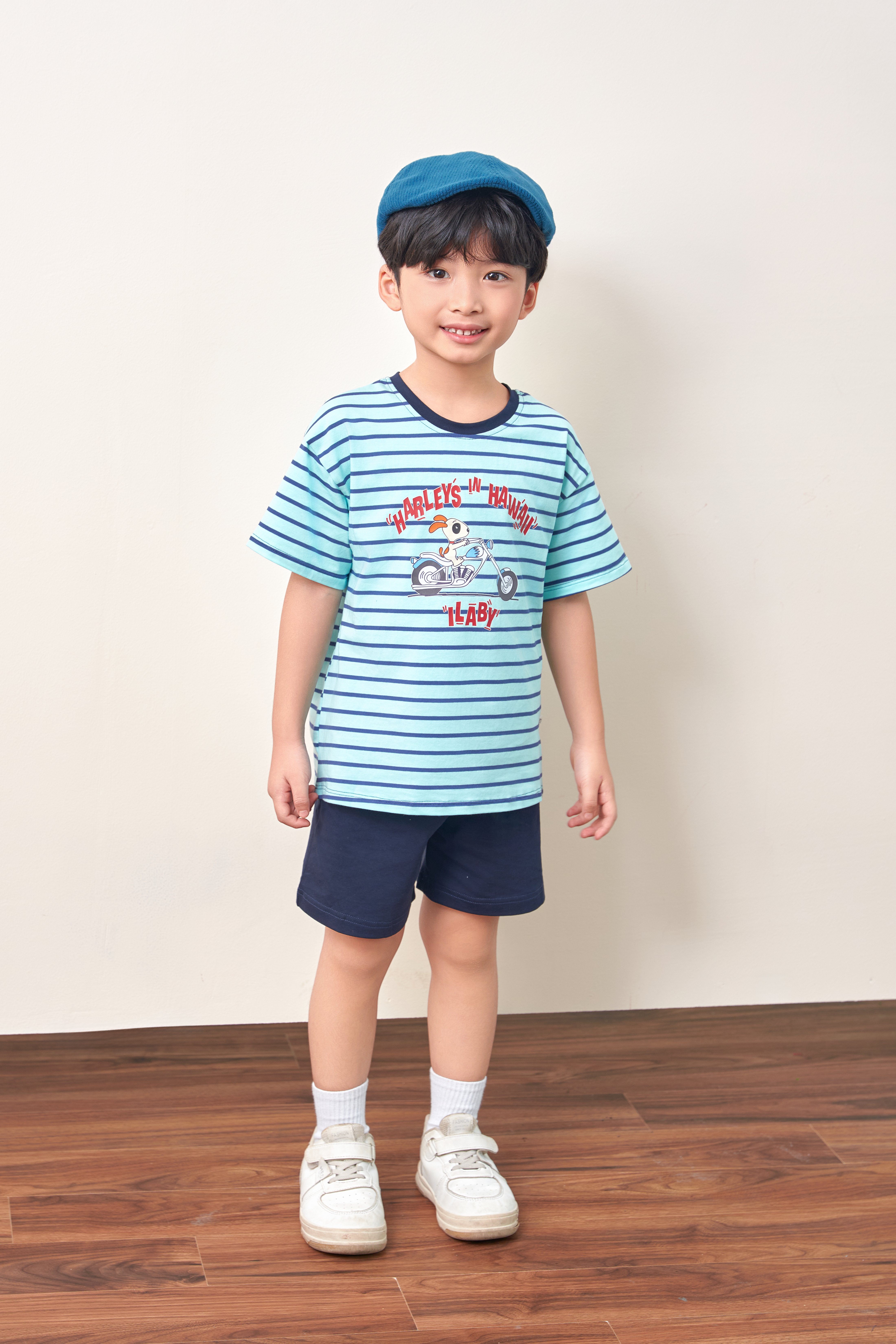 Bộ áo kẻ in hình quần màu_thumbnail_6