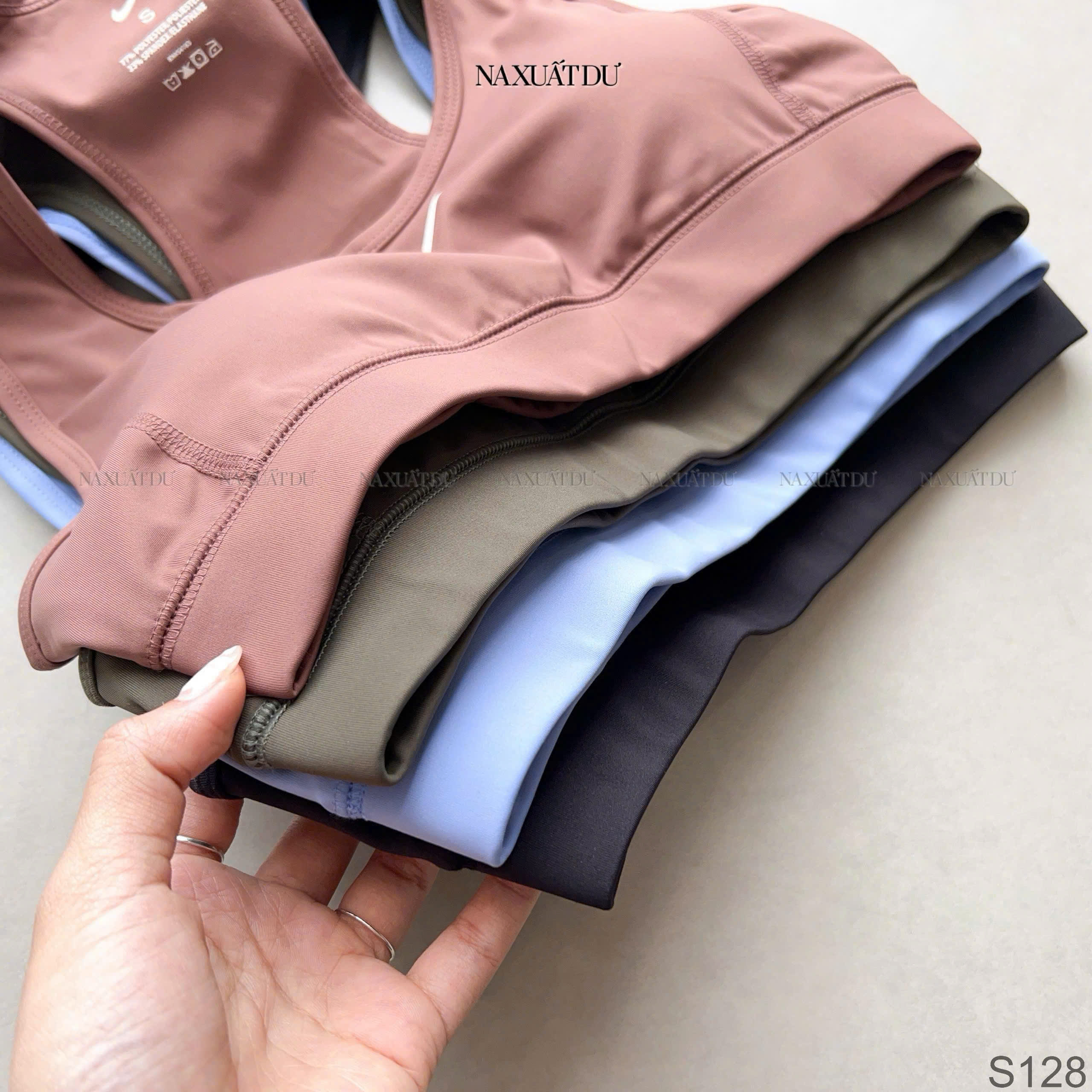 Set tập quần dài 