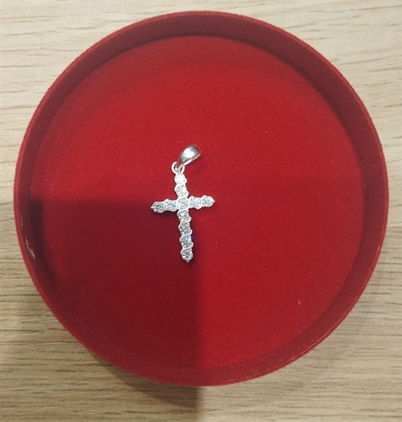 Thánh Giá D17