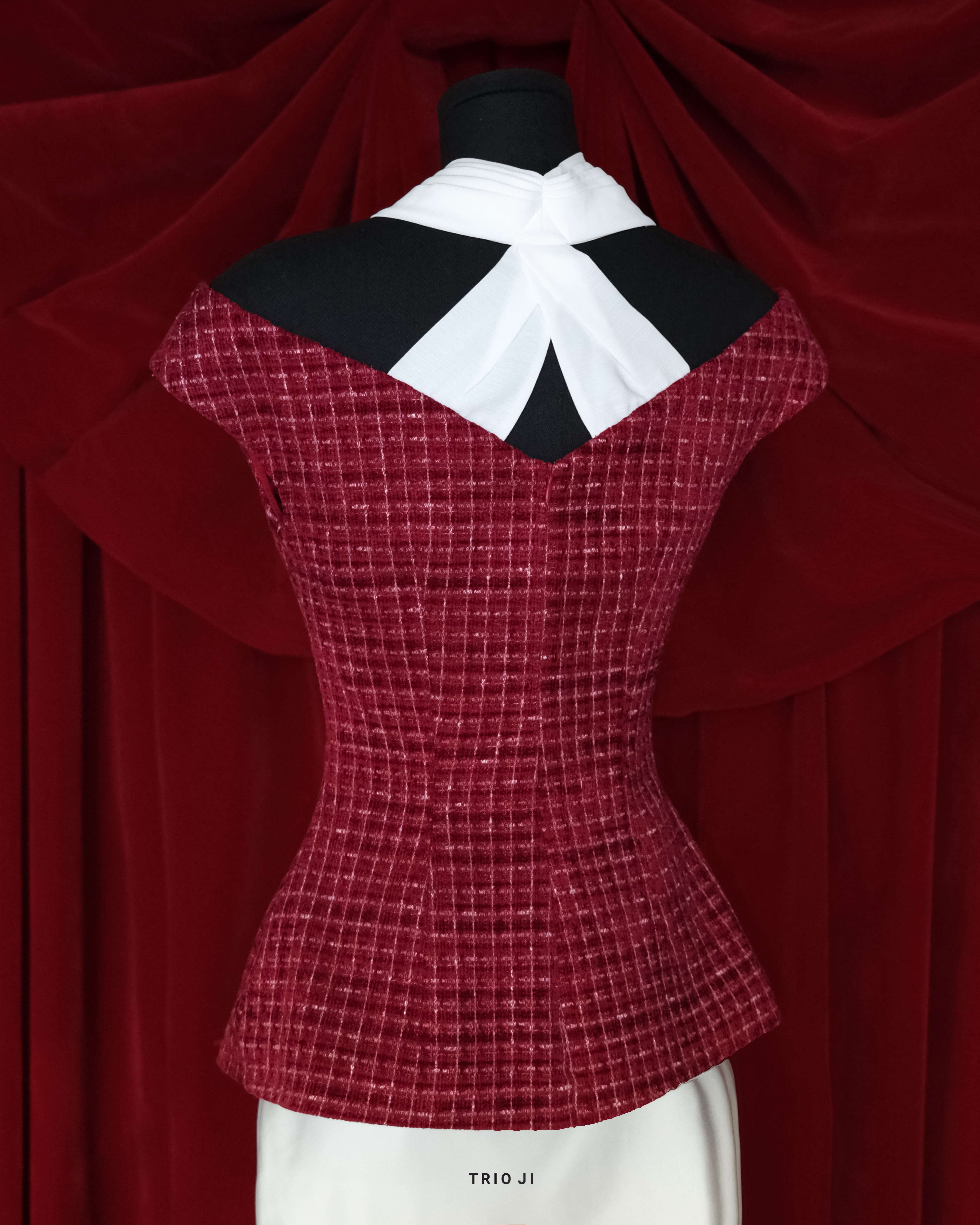 CLOVER Top_thumbnail_19