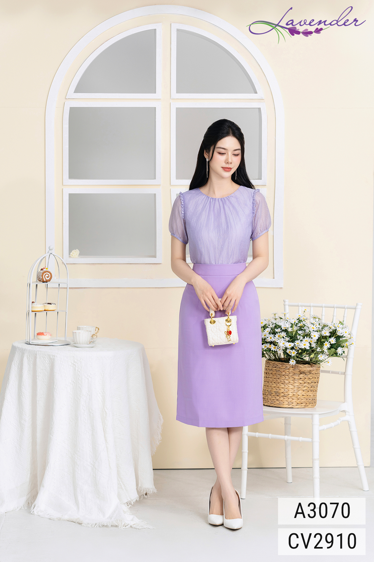 Áo sơ mi tơ tím sọc cổ tròn tay ngắn A3070