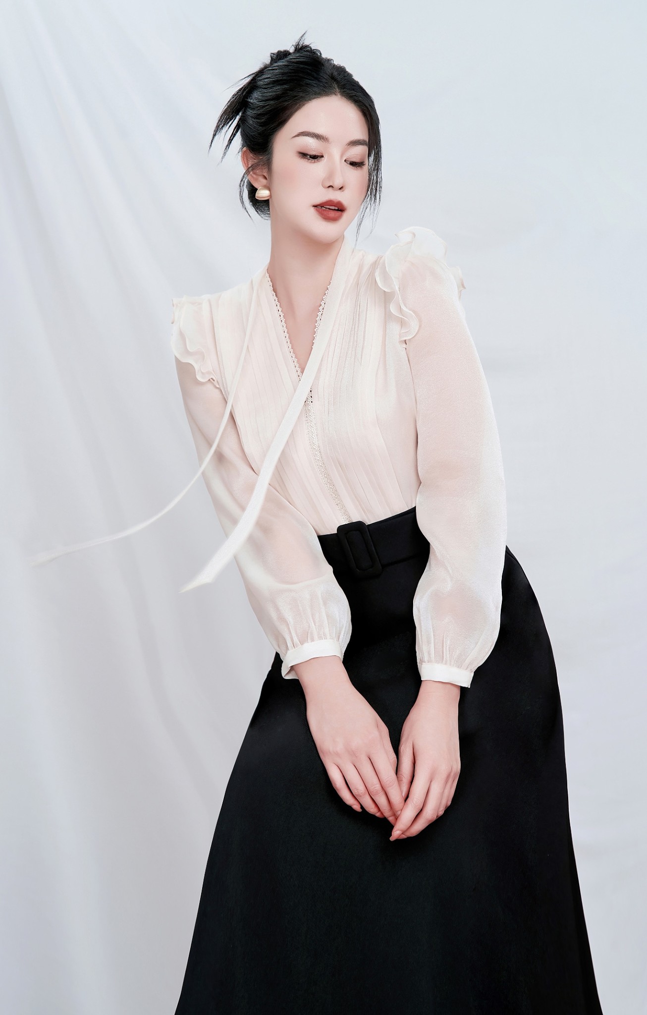 Black Rosa Skirt_thumbnail_2